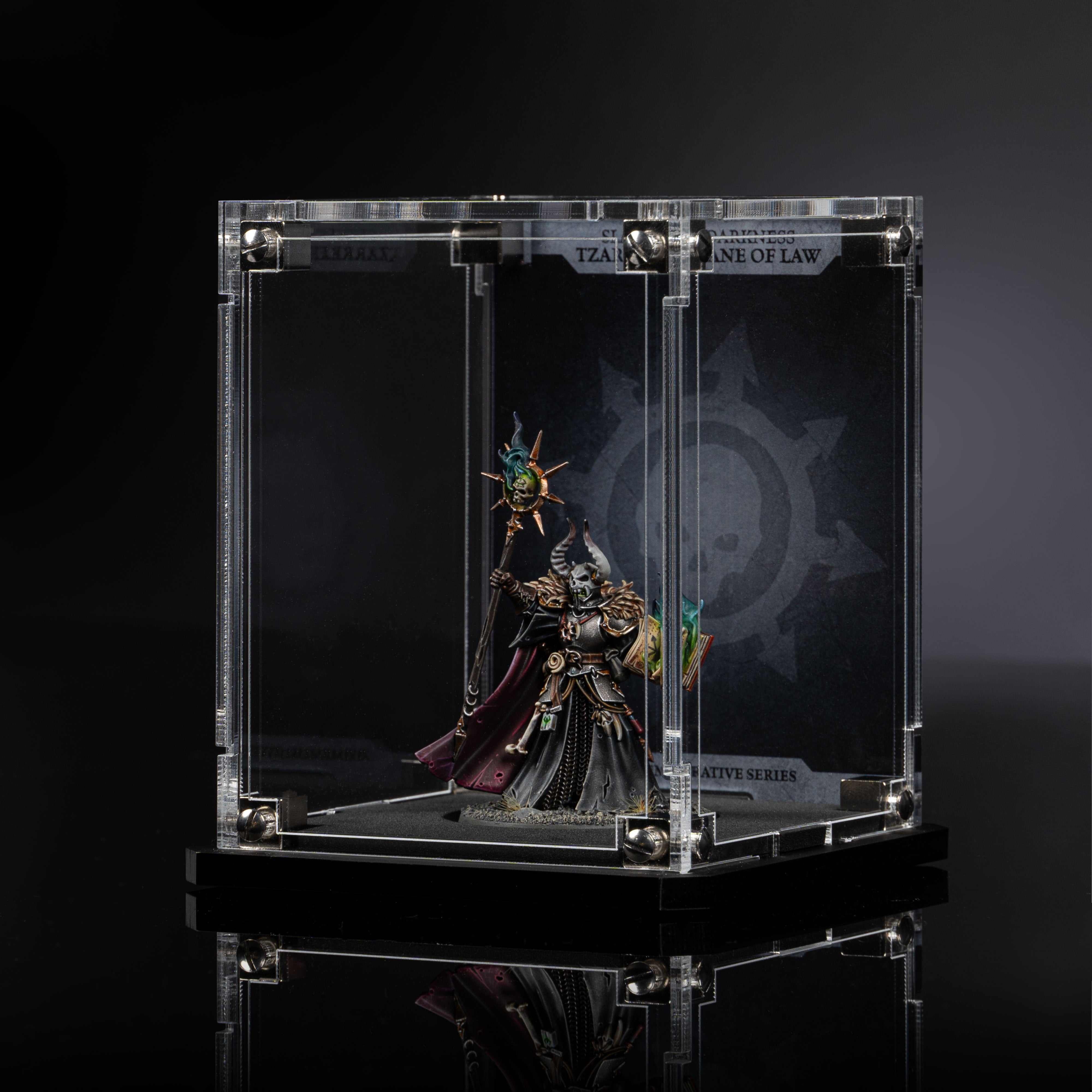 Display Case for Warhammer®+ Day Tzarketh, Bane of Law