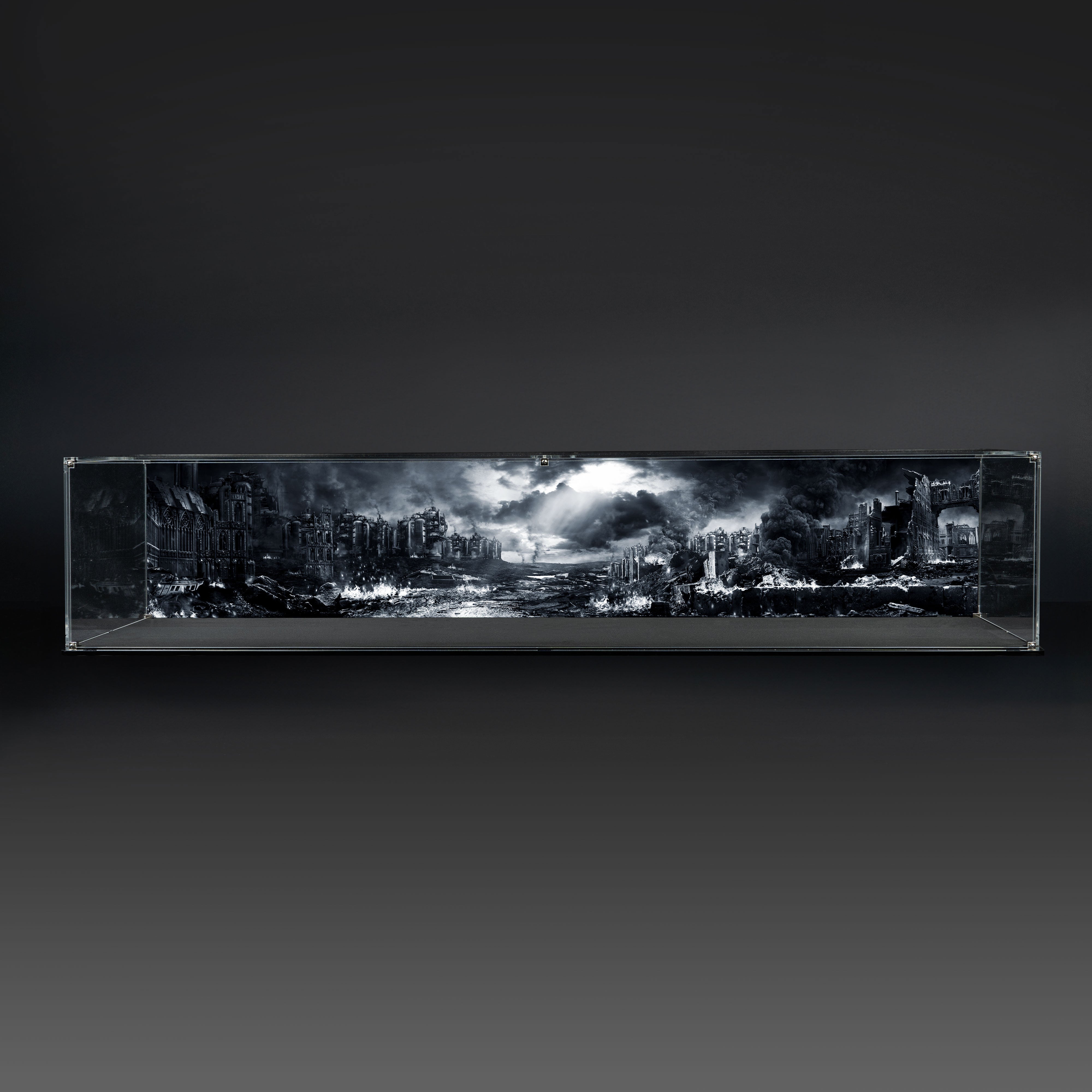 Extra Large Warhammer®: The Horus Heresy Display Case