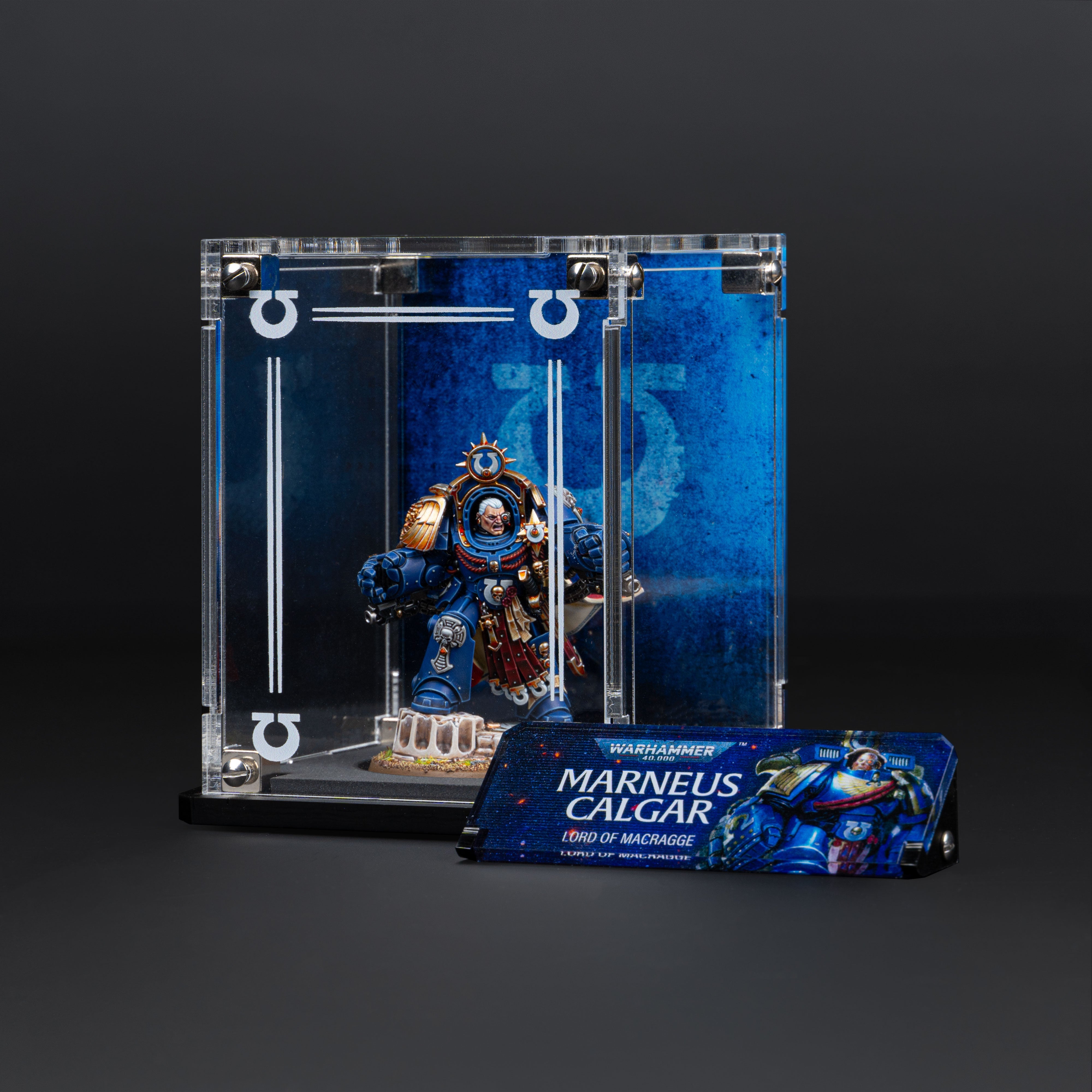 Display Case for Warhammer® 40,000 Marneus Calgar in Armour of Antilochus