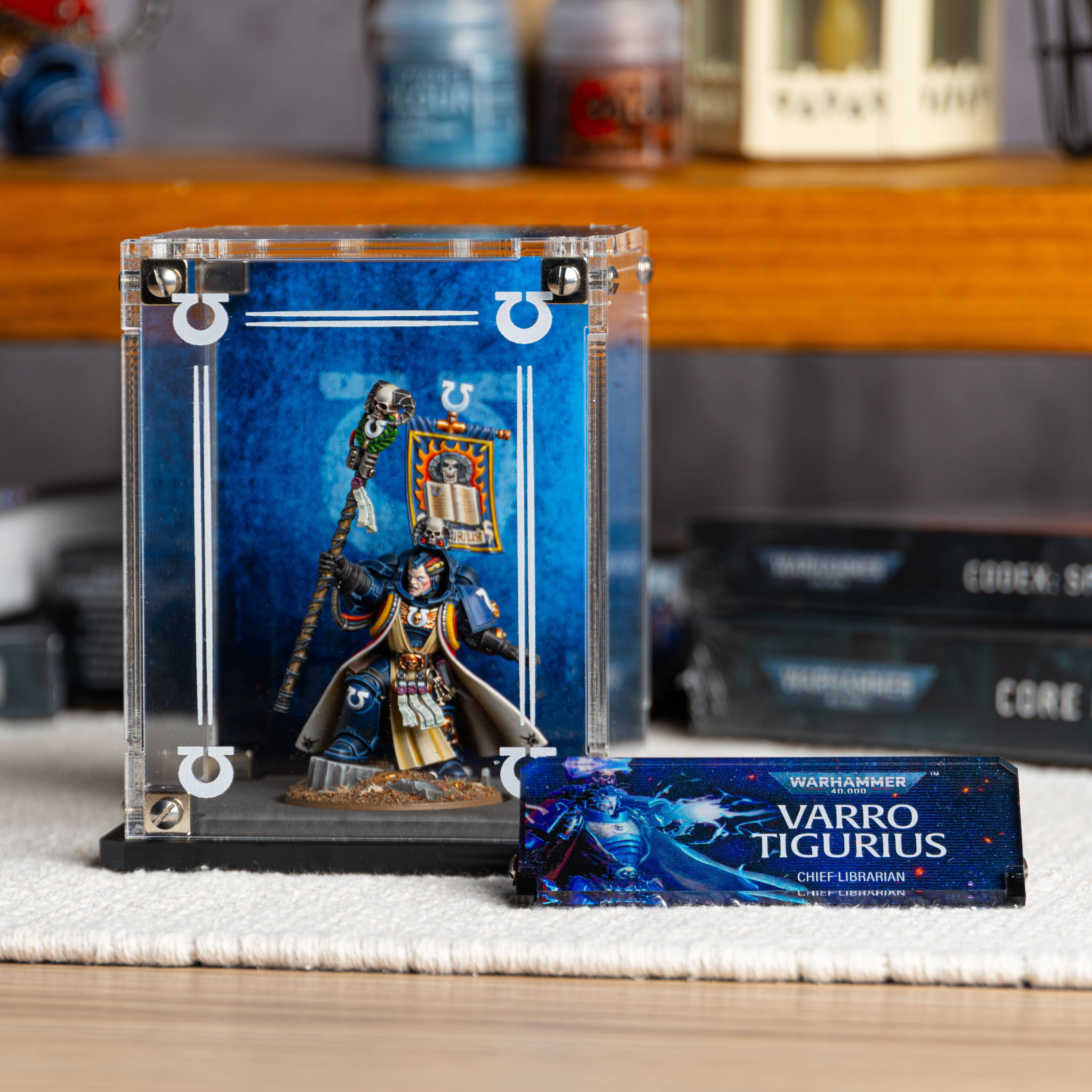 Display Case for Warhammer® 40,000 Varro Tigurius