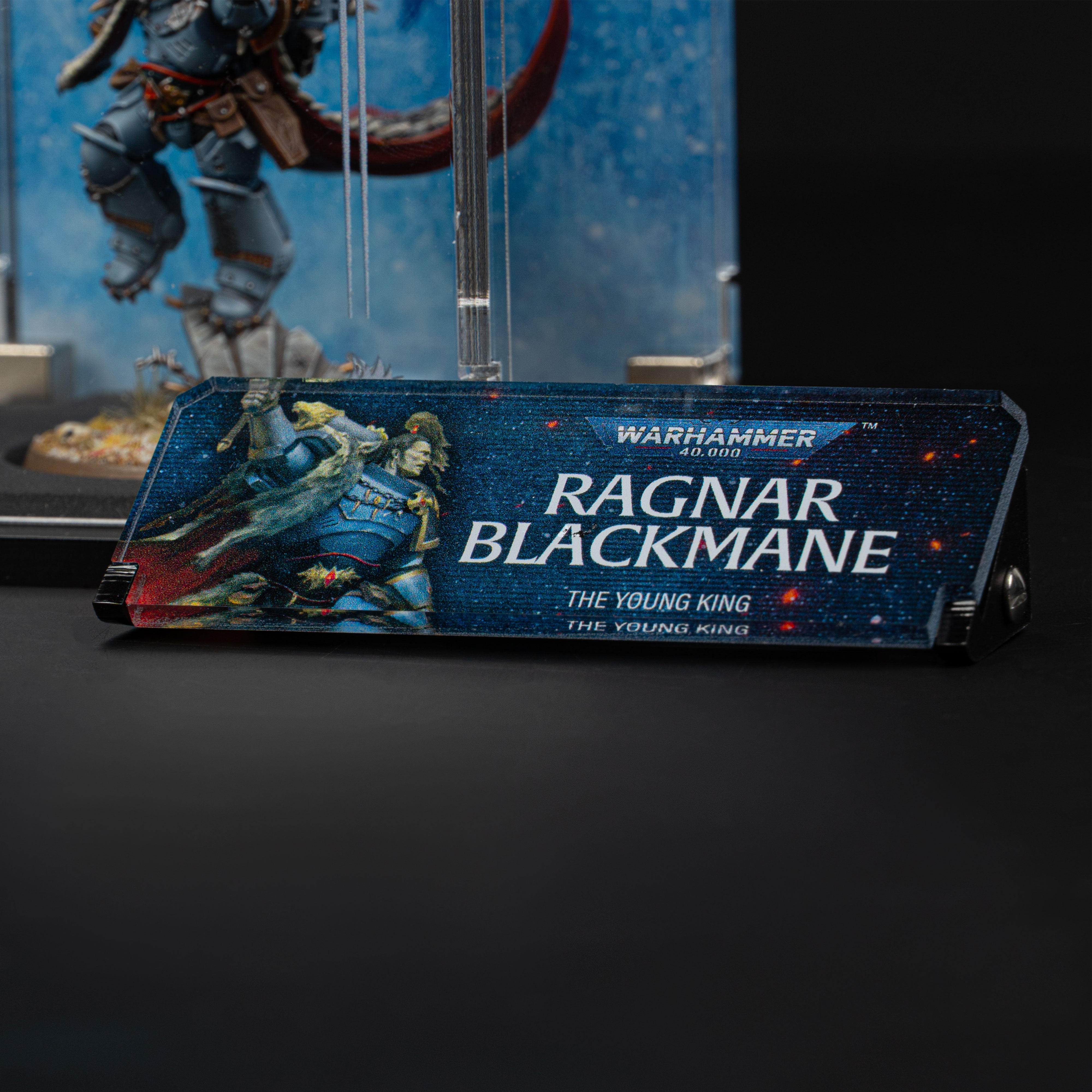 Display Case for Warhammer® 40,000 Ragnar Blackmane