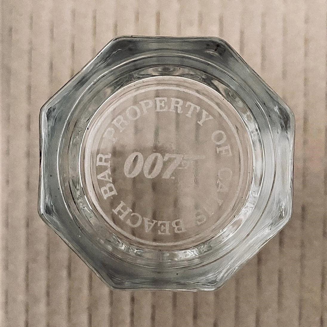James Bond Skyfall Scorpion Drink Set