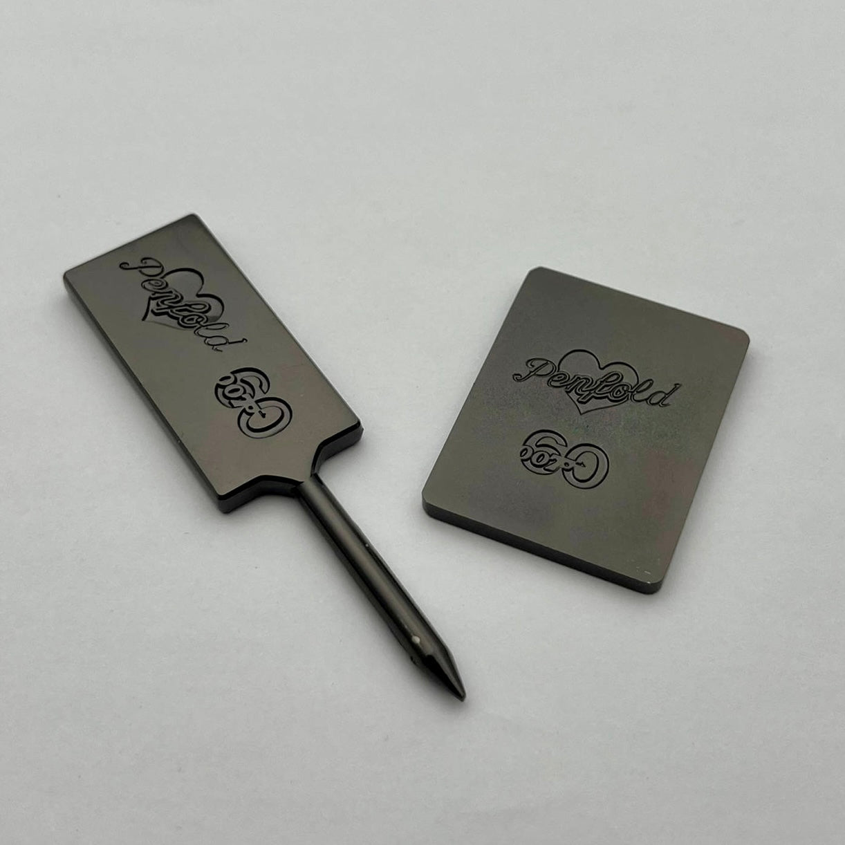 James Bond Golf Tool Gift Set - Dr. No Dots Edition - By Penfold (Outlet Item)