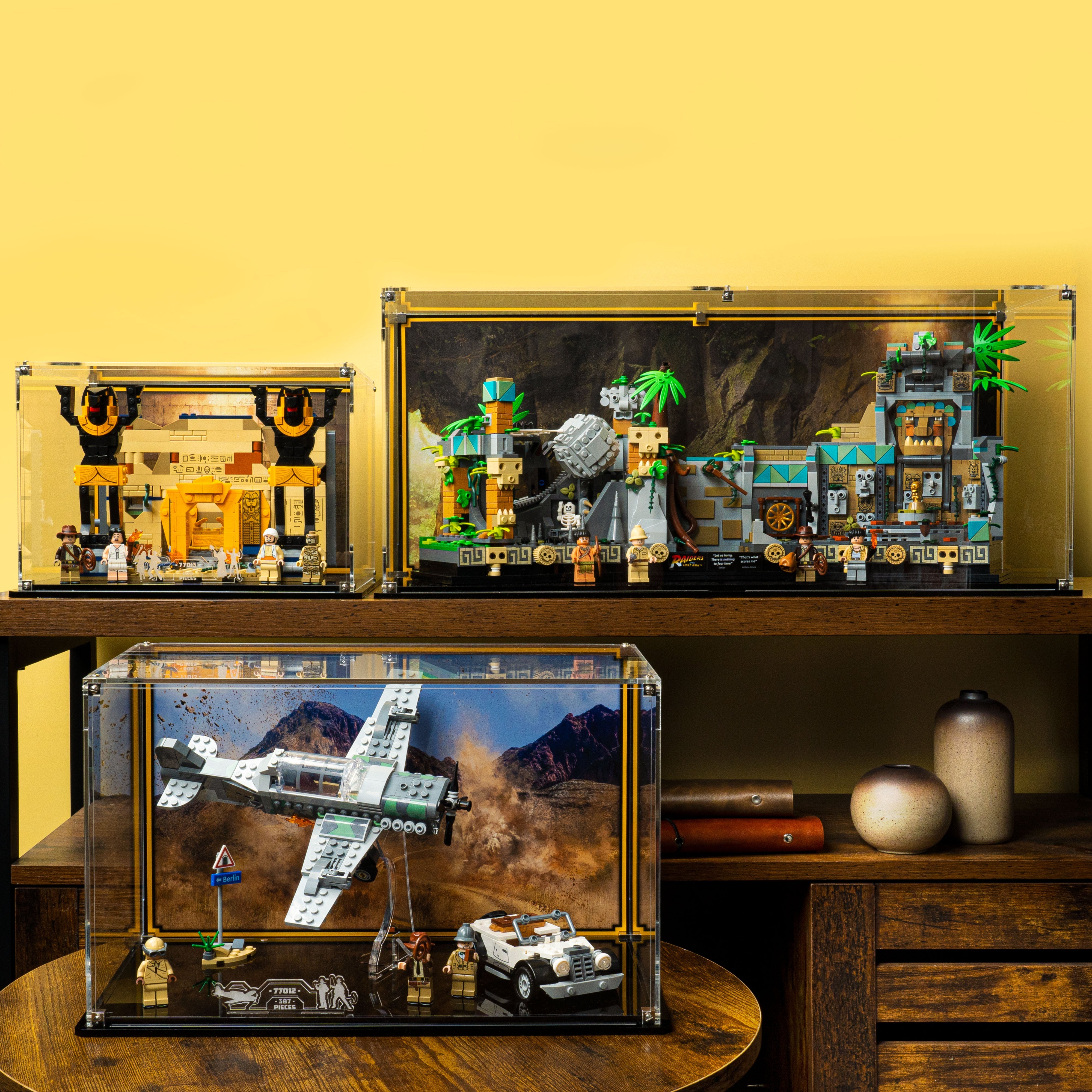 Display Case for LEGO® Indiana Jones™ Fighter Plane Chase (77012)