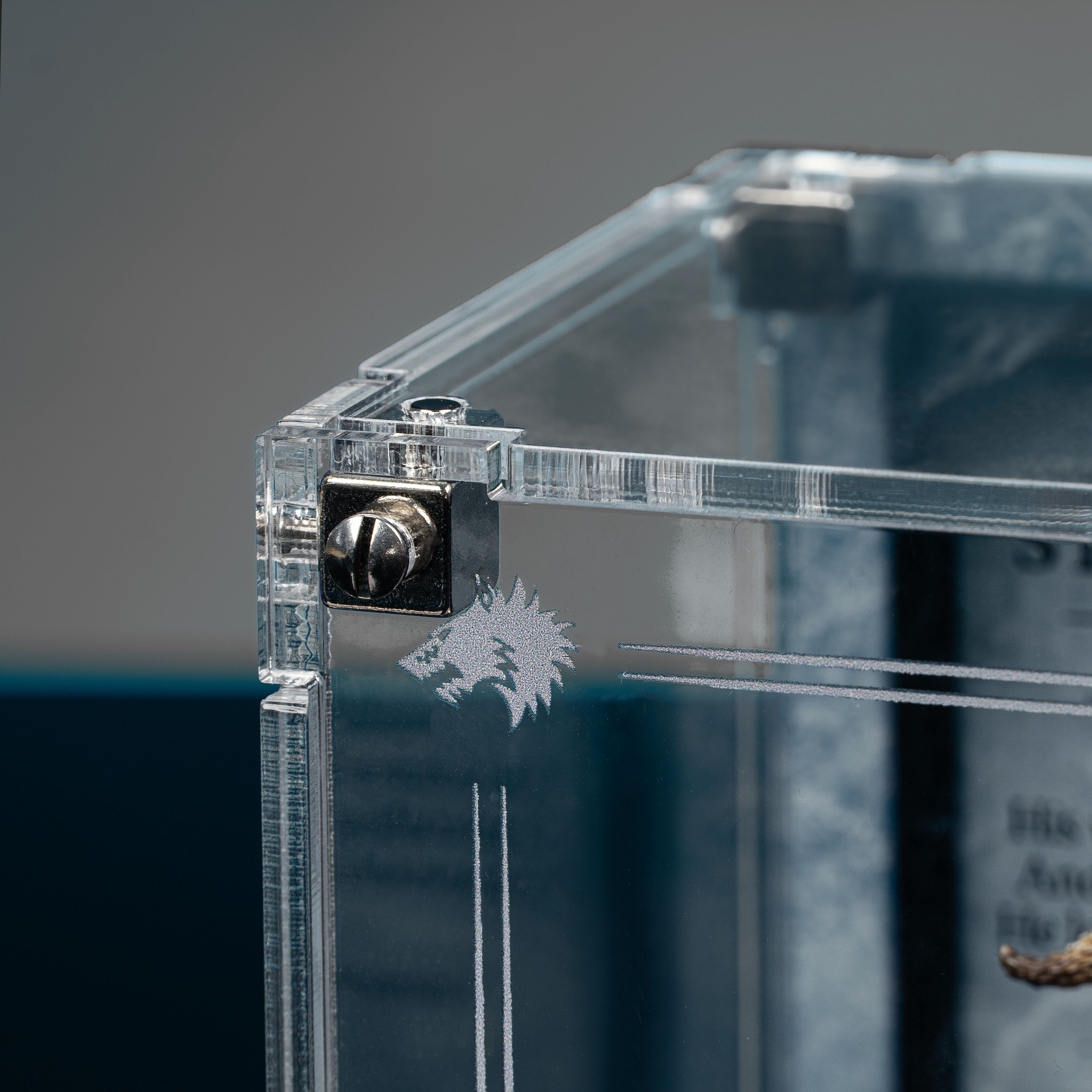 Limited Edition Display Case for Warhammer® 40,000 Ragnar Blackmane