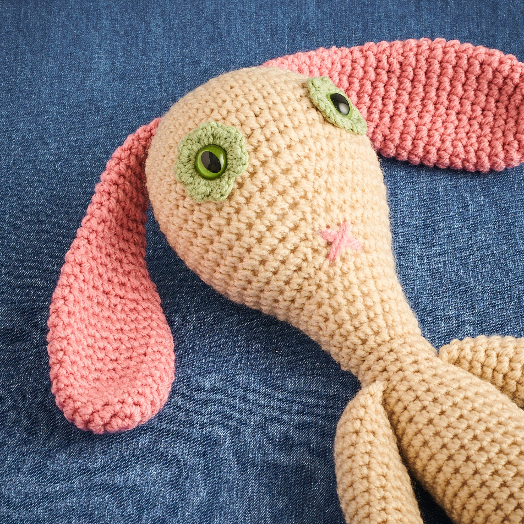 James Bond Mathilde’s Dou Dou Bunny Replica