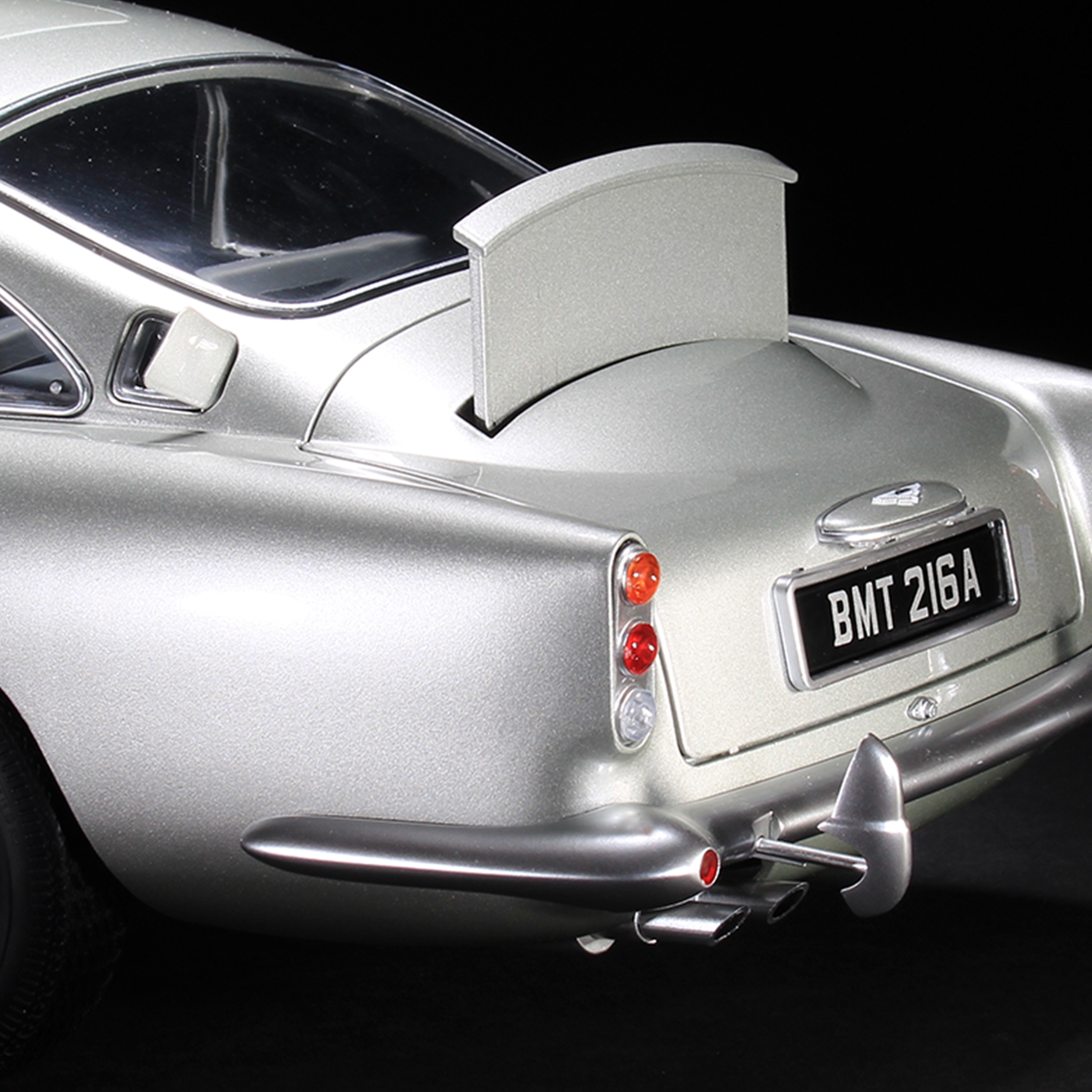 James Bond Goldfinger Aston Martin DB5 Model Car Kit - Subscription - By Agora Models