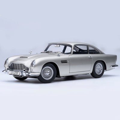 James Bond Aston Martin DB5 Model Car - Goldfinger Edition - By AUTOart