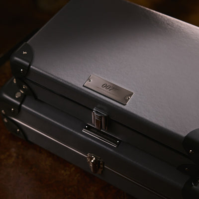 James Bond Backgammon Set - By Globe-Trotter