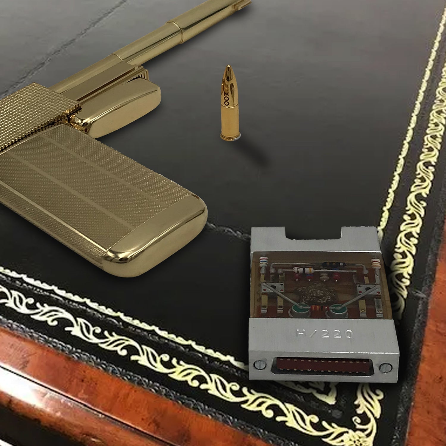 James Bond Solex Agitator Prop Replica - The Man With The Golden Gun Numbered Edition