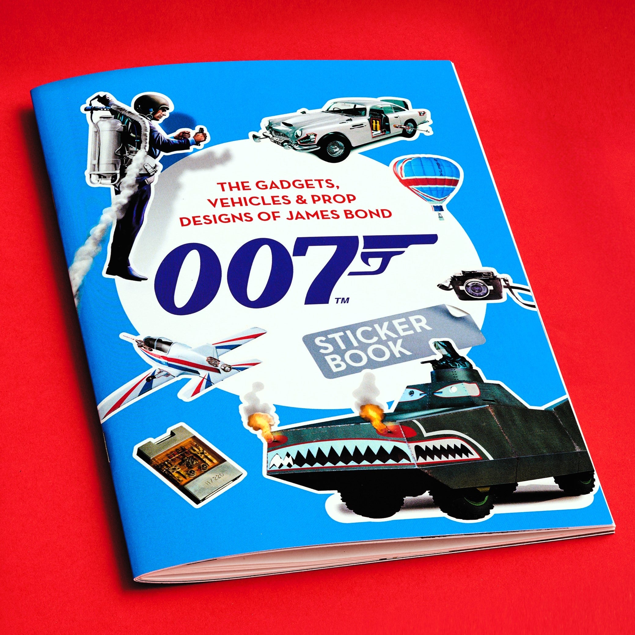 James Bond Facts & Stickers Book - Gadgets & Vehicles Edition (Outlet Item)