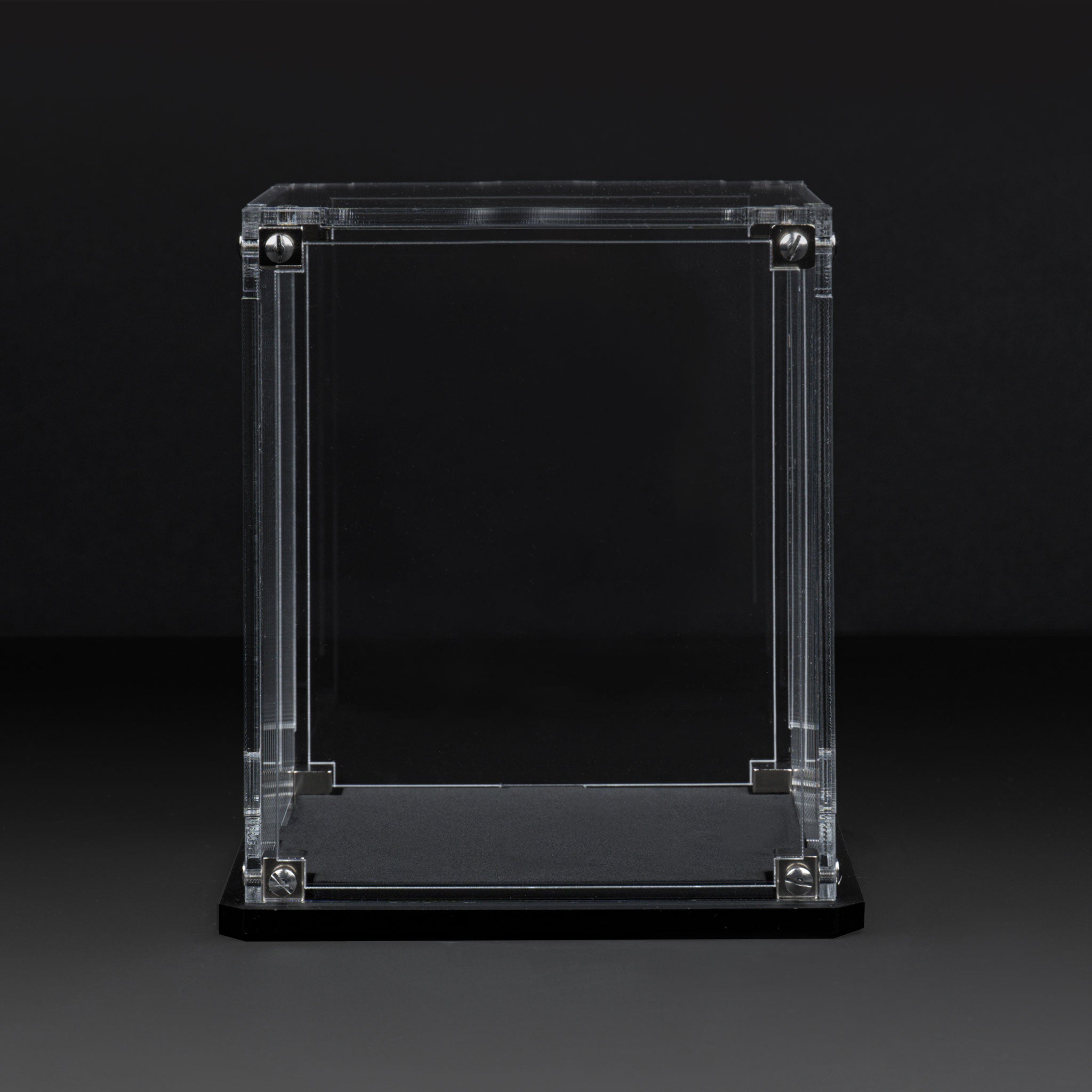 Display Case for Warhammer® Miniature with Clear Background