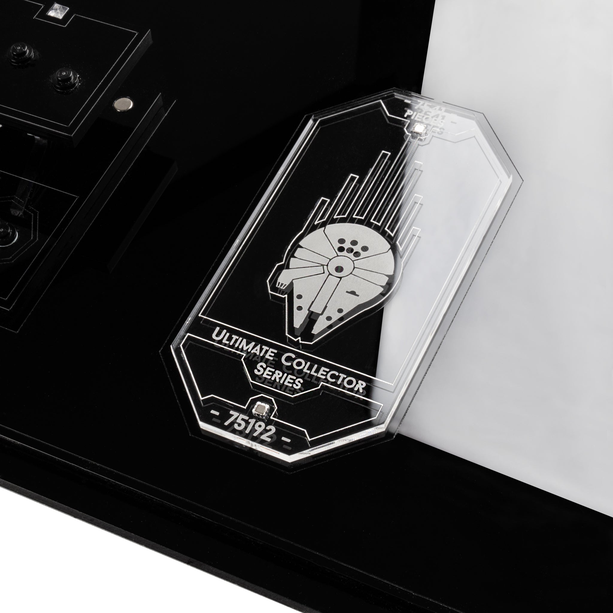 Display Case for LEGO® Star Wars™ UCS Millennium Falcon (75192)