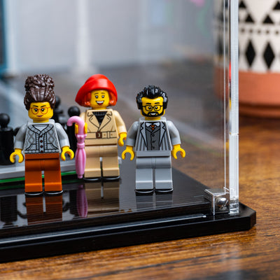 Display Case for LEGO® Icons: Tudor Corner (10350)