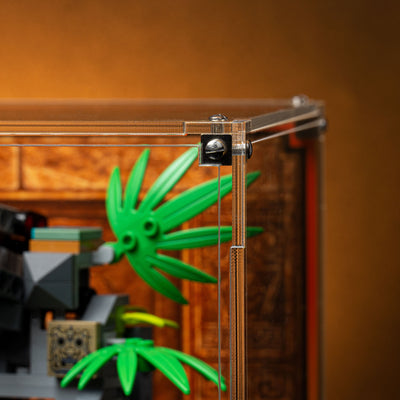 Limited Edition Display Case for LEGO® Indiana Jones™ Temple of the Golden Idol (77015)
