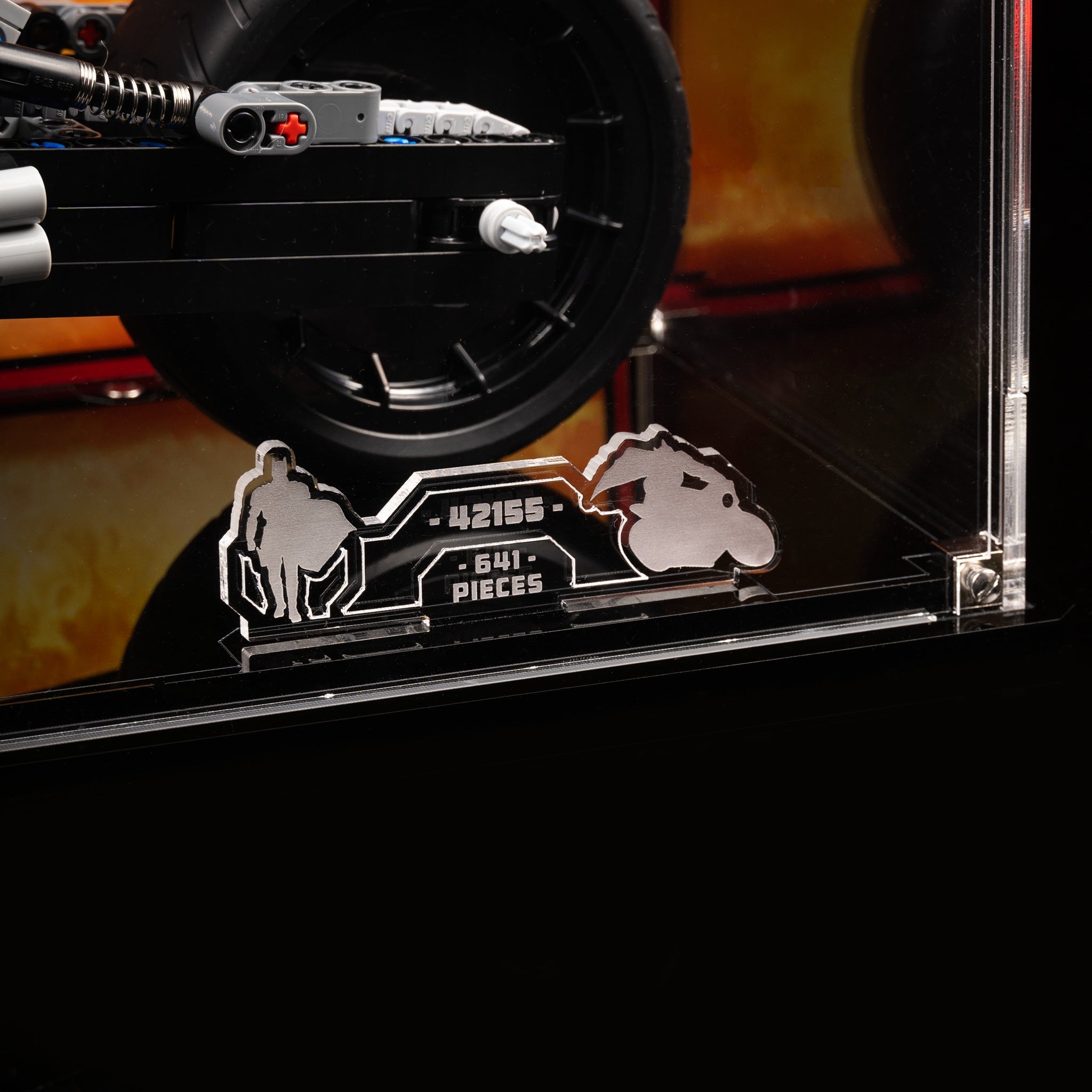 Display Case for LEGO® The Batman – Batcycle™ (42155)