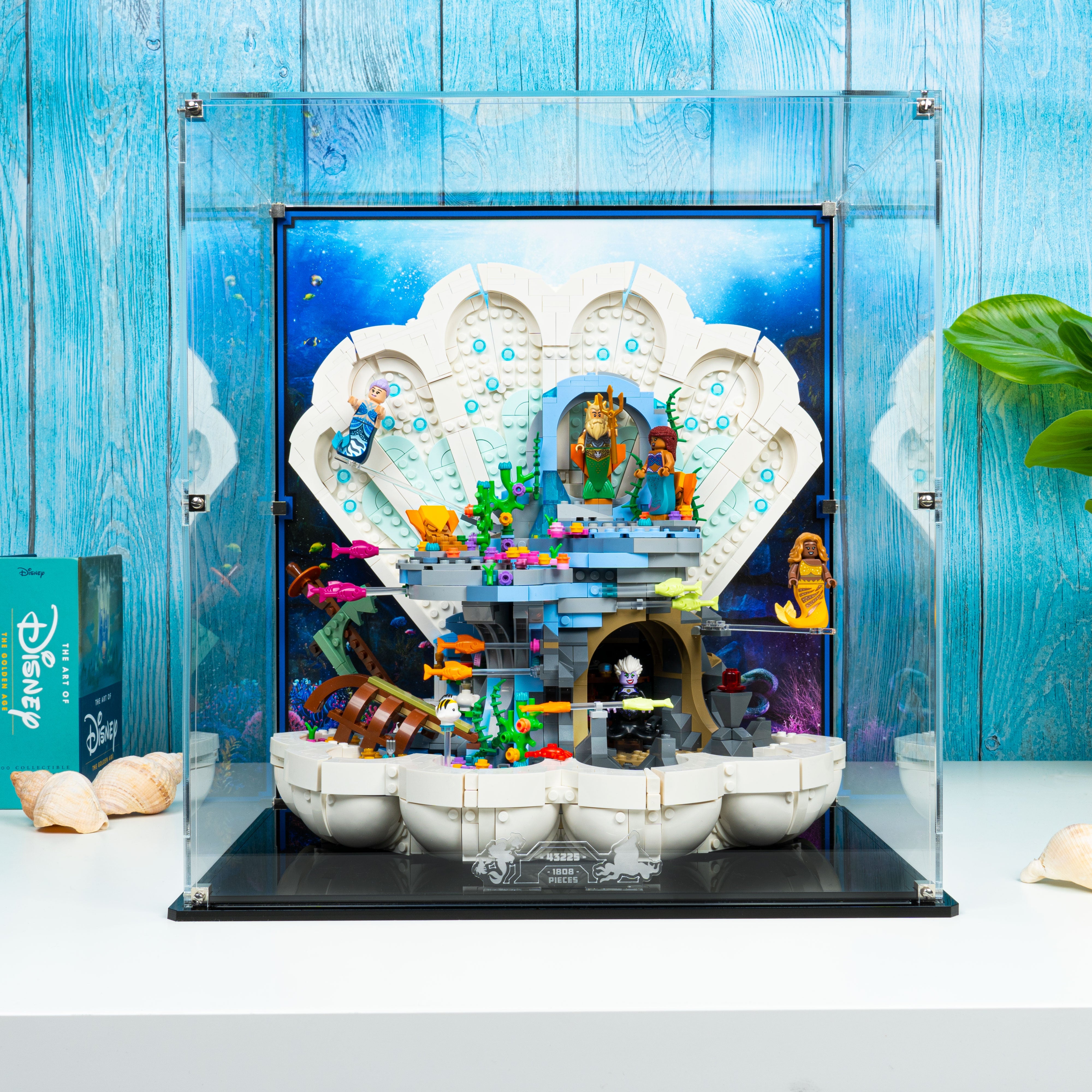 Display Case for LEGO® Disney: The Little Mermaid Royal Clamshell (43225)