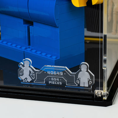 Display Case for Up-Scaled LEGO® Minifigure (40649)