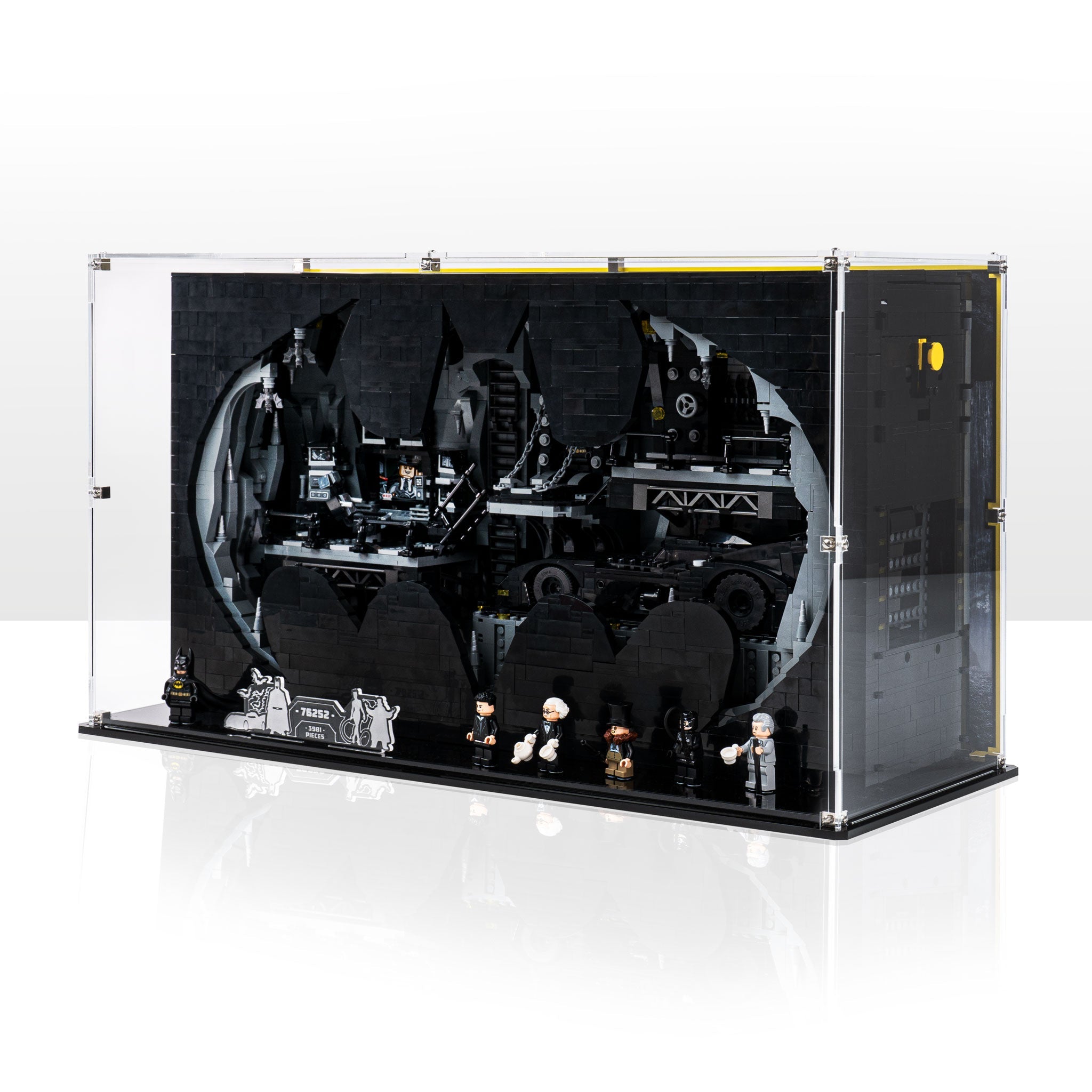 Display Case for LEGO® Batcave™ Shadow Box (76252)