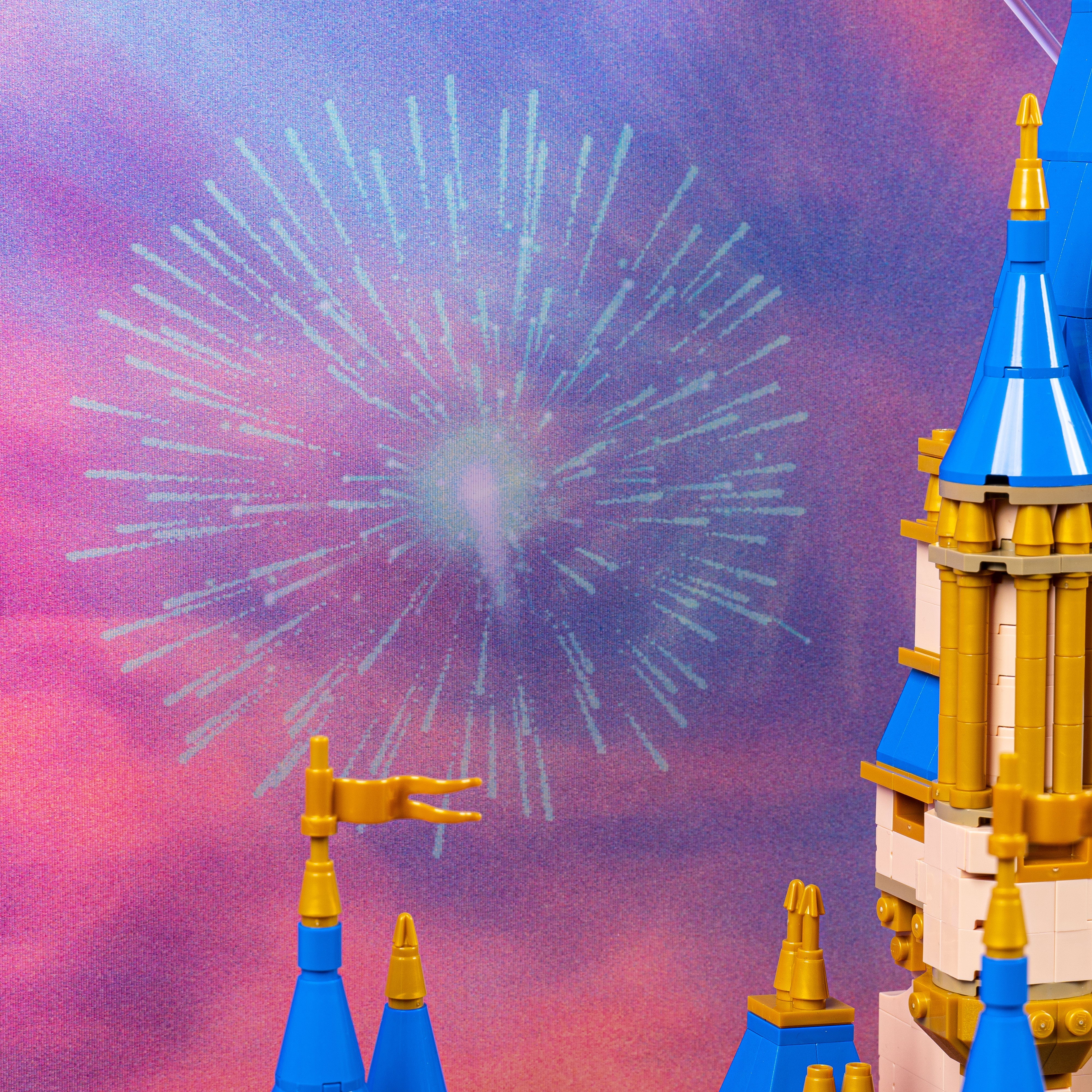 Limited Edition Display Case for LEGO® Disney Castle (43222)