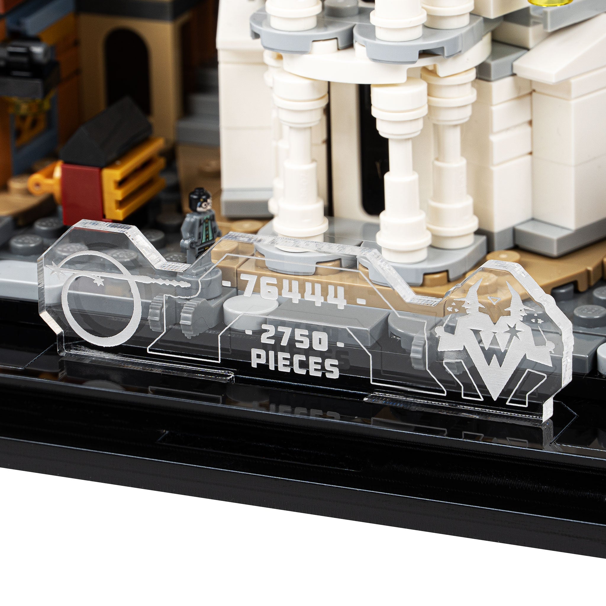 Display Case for LEGO® Harry Potter™: Diagon Alley Wizarding Shops (76444)