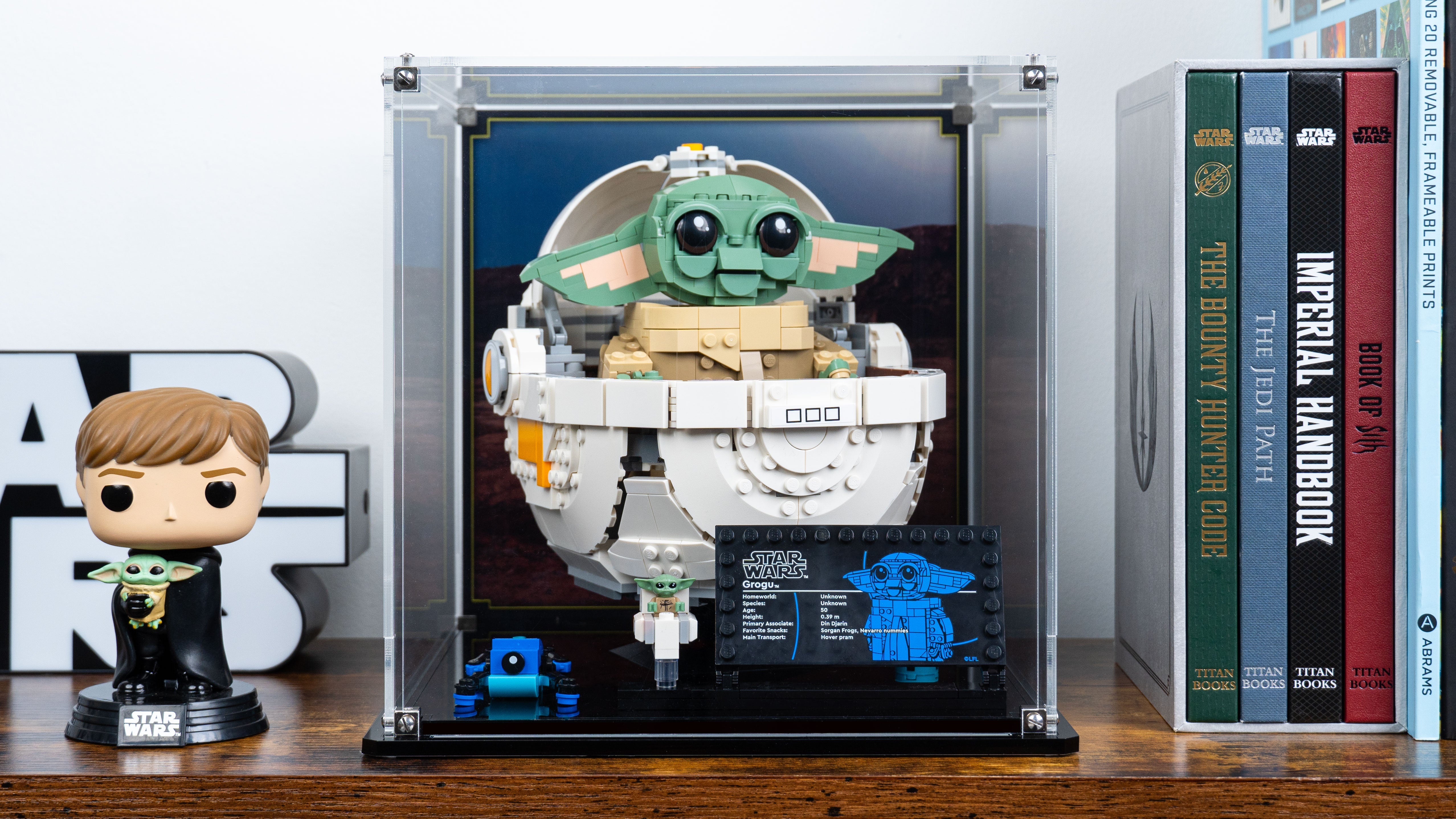 Display Case for LEGO® Star Wars: Grogu with Hover Pram (75403)