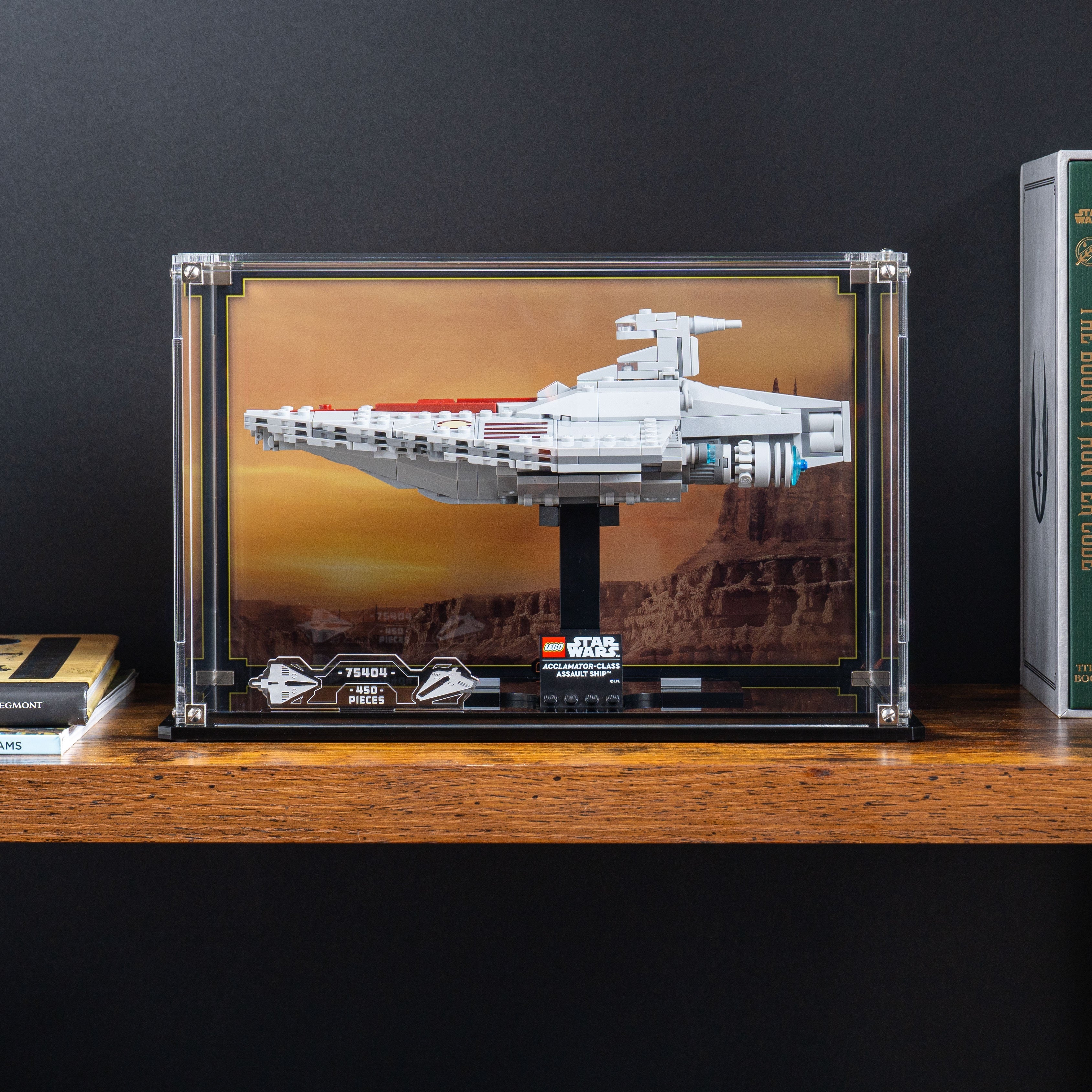 Display Case for LEGO® Star Wars: Acclamator-Class Assault Ship™ (75404)