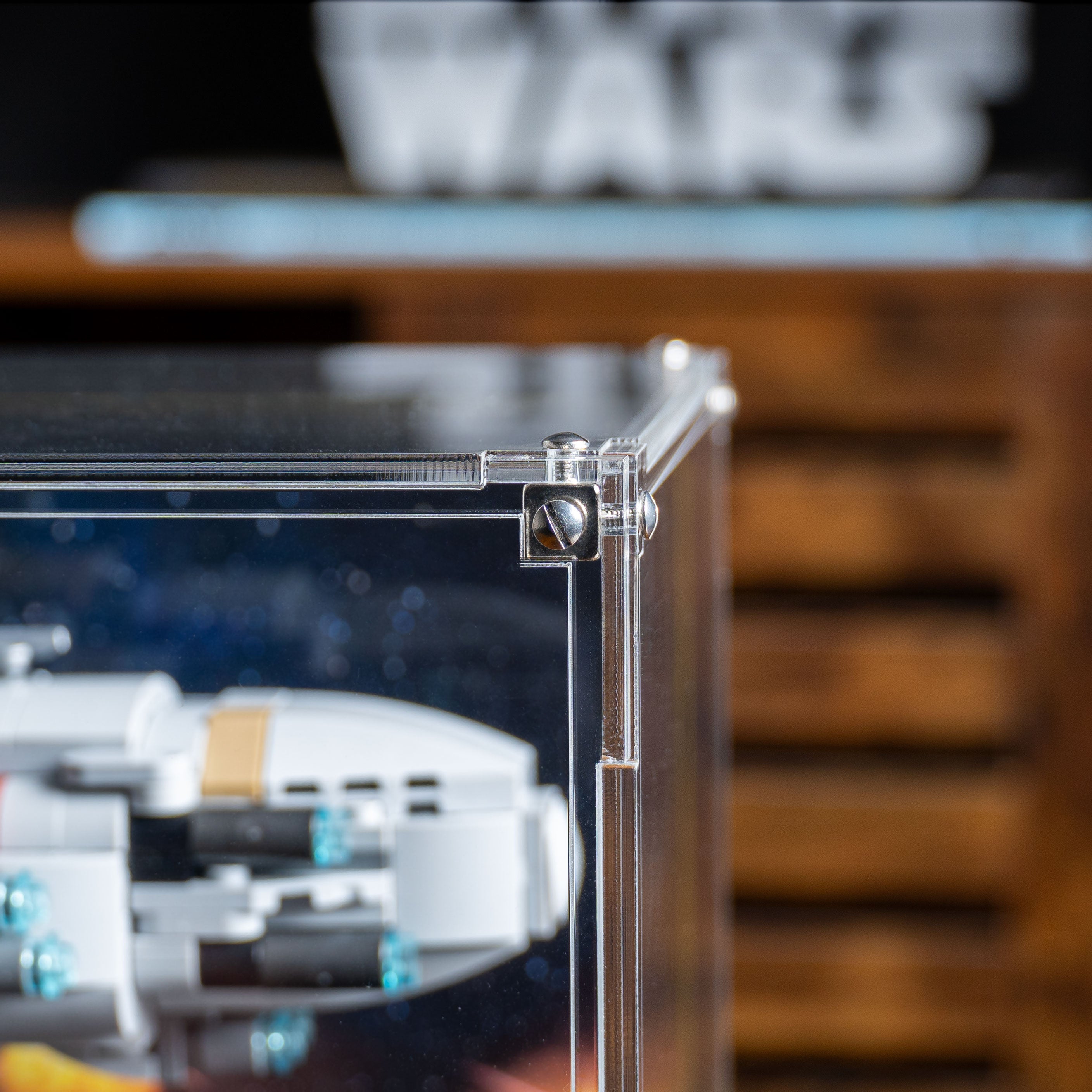 Display Case for LEGO® Star Wars: Home One Starcruiser (75405)