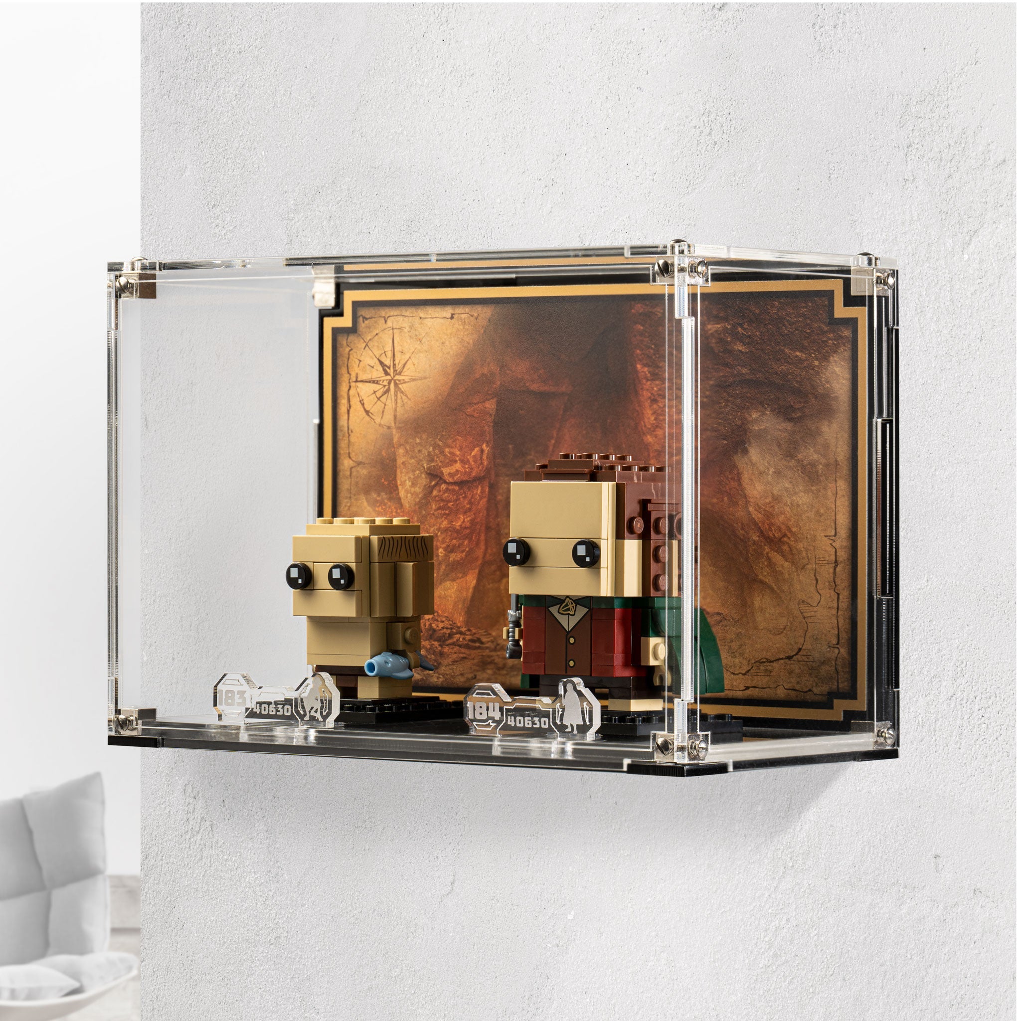 Wall mounted Display Case for LEGO® Brickheadz: Frodo™ & Gollum™ (40630)