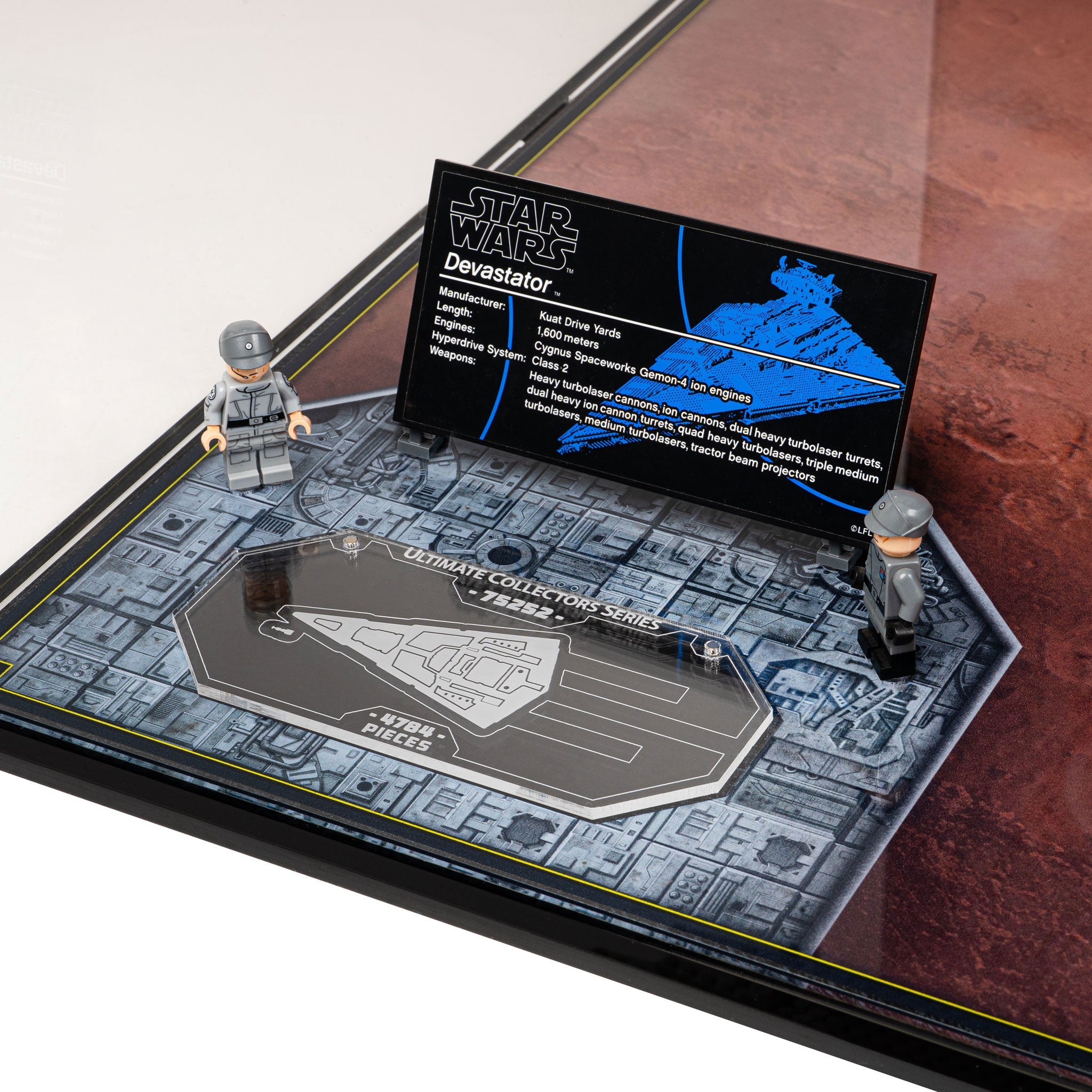 Display Case for LEGO® Star Wars™ UCS Imperial Star Destroyer™ (75252)