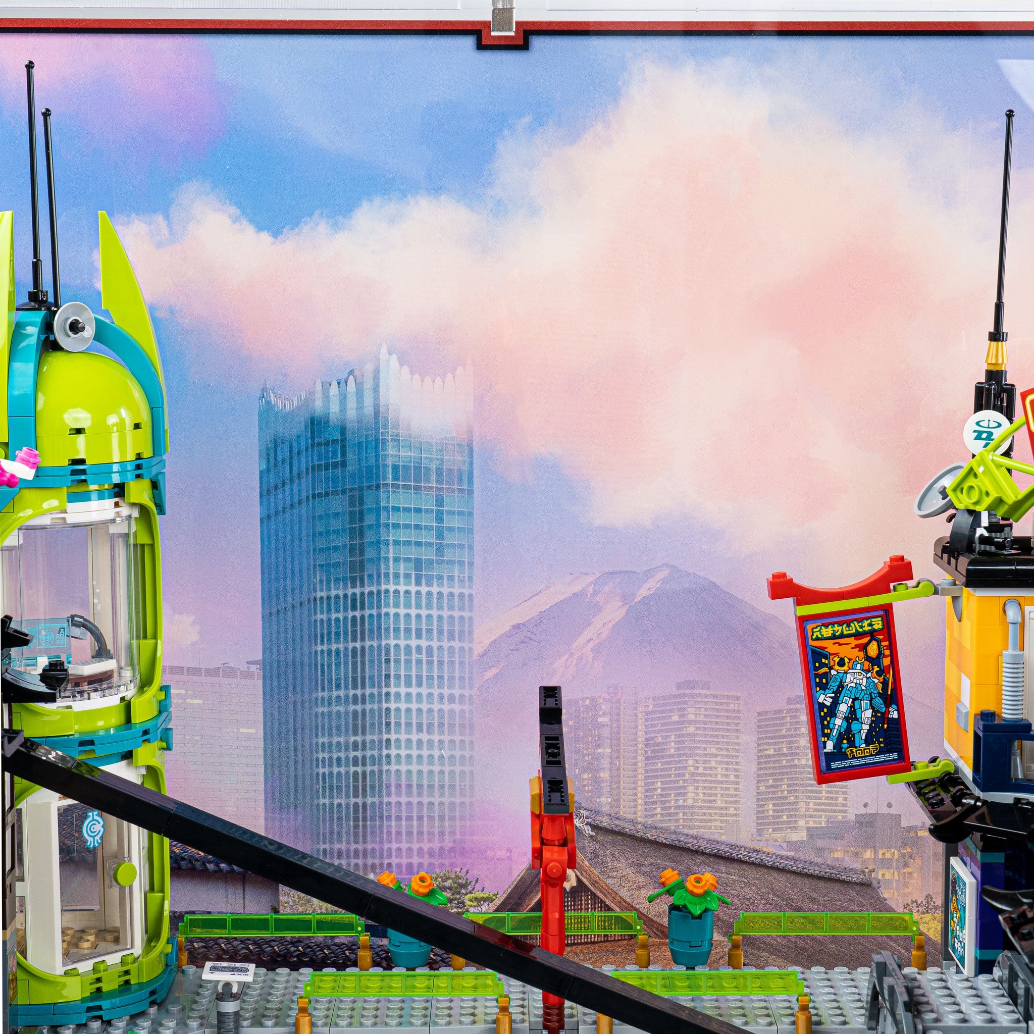 Display Case for LEGO® NINJAGO® City Markets (71799)