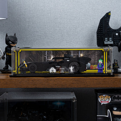 Display Case for LEGO® Batmobile™: Batman™ vs. The Joker™ Chase (76224)