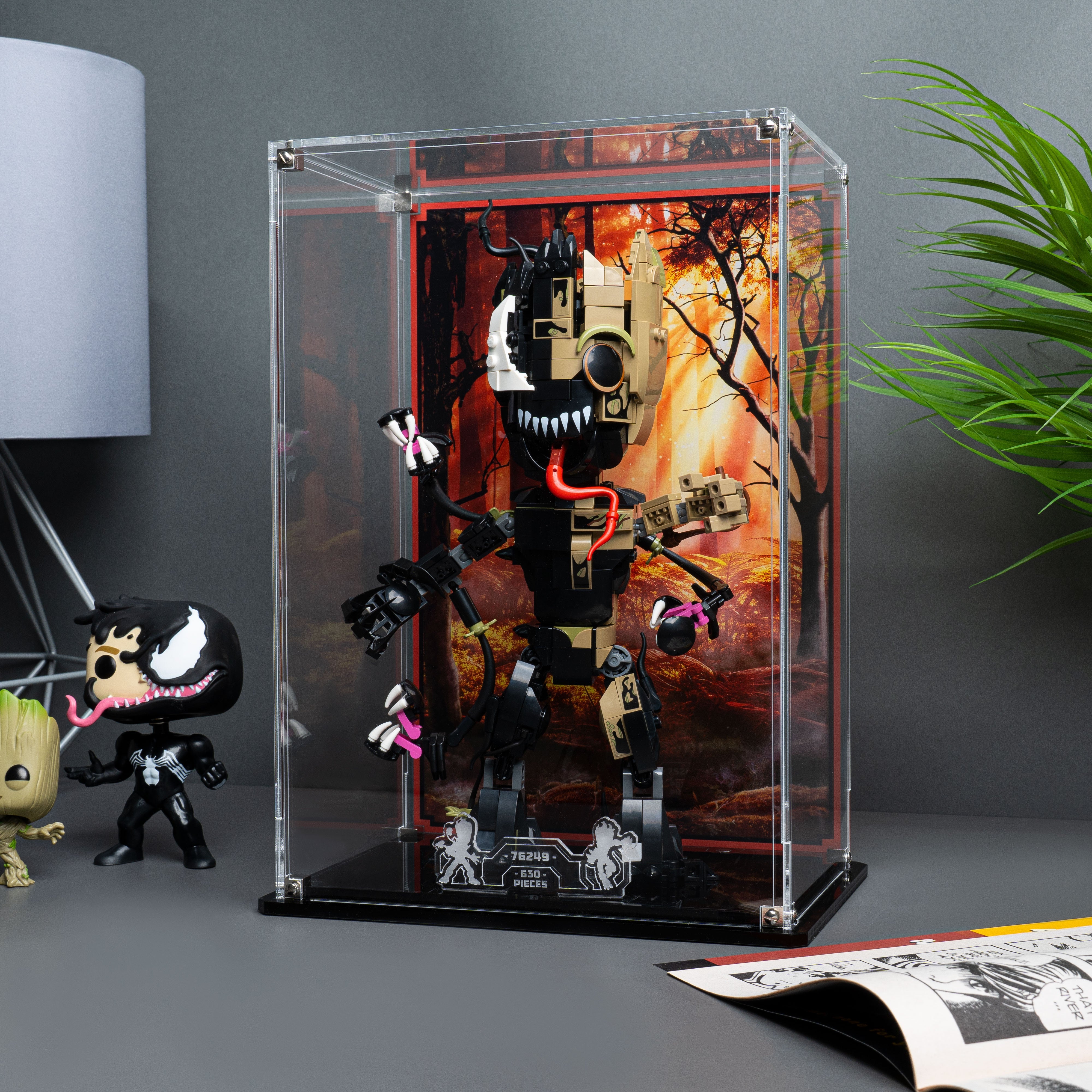 Display Case for LEGO® Marvel Venomised Groot (76249)