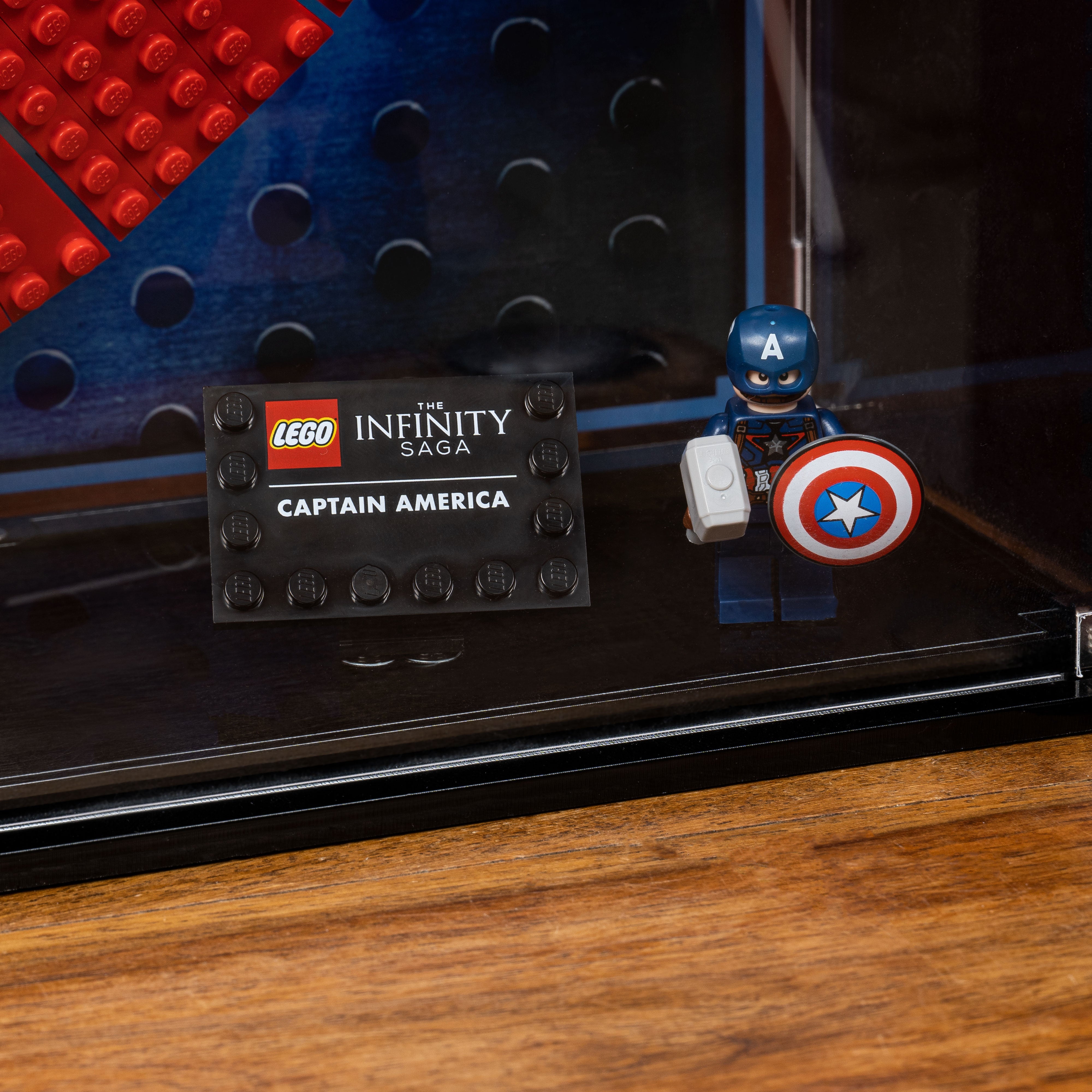 Display Case for LEGO® Marvel Captain America's Shield (76262)