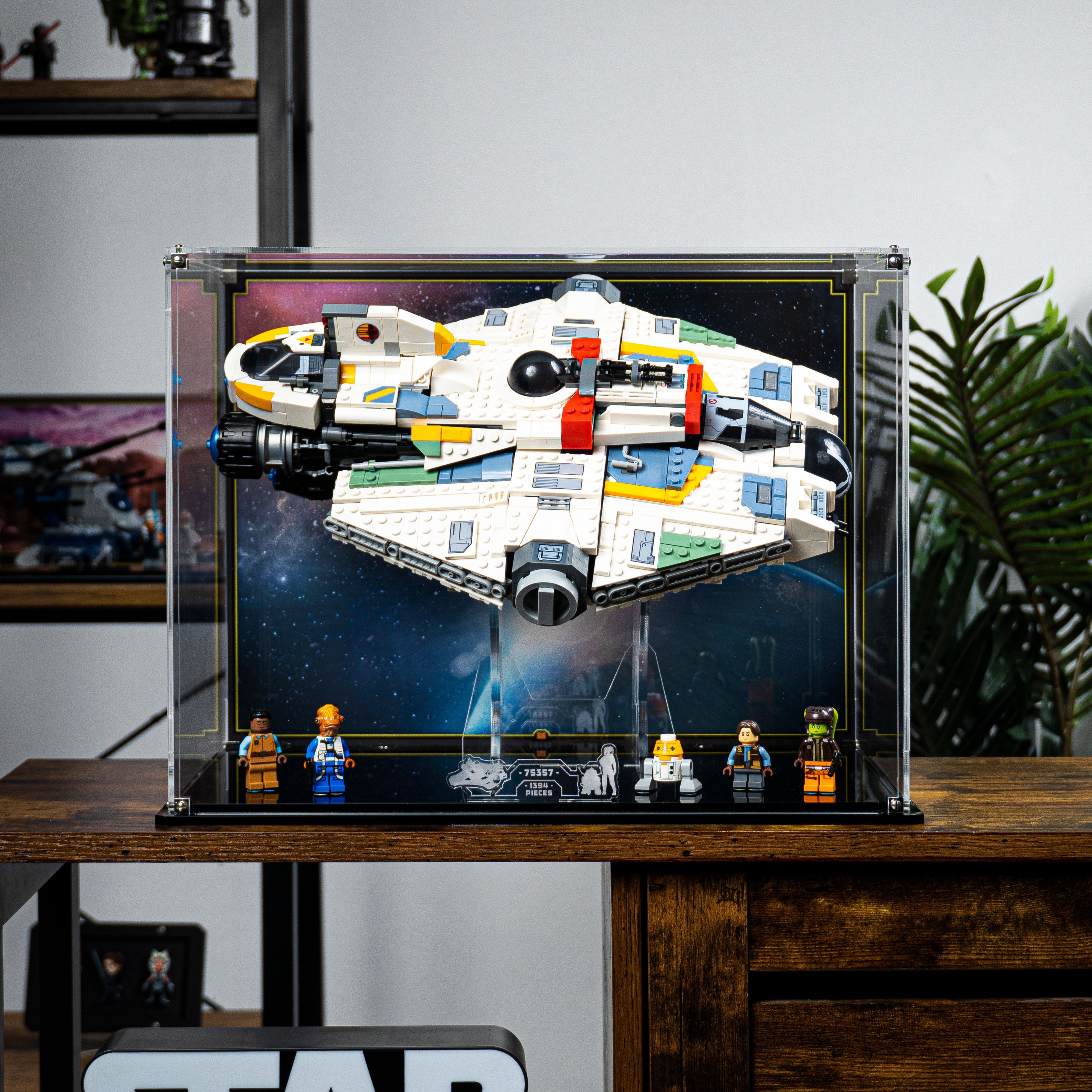 Display Case for LEGO® Star Wars Ghost & Phantom II (75357)