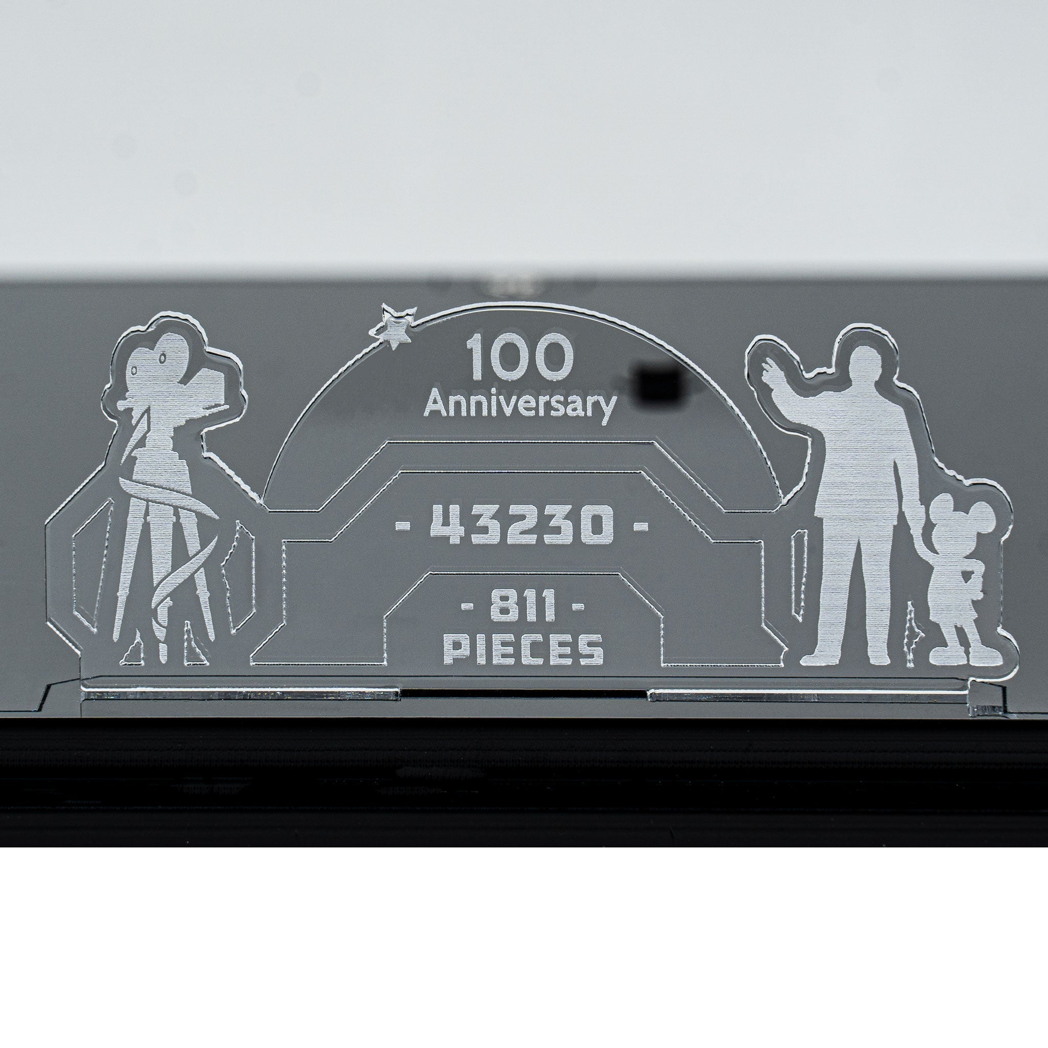 Clear Display Case for LEGO® Walt Disney Tribute Camera (43230)