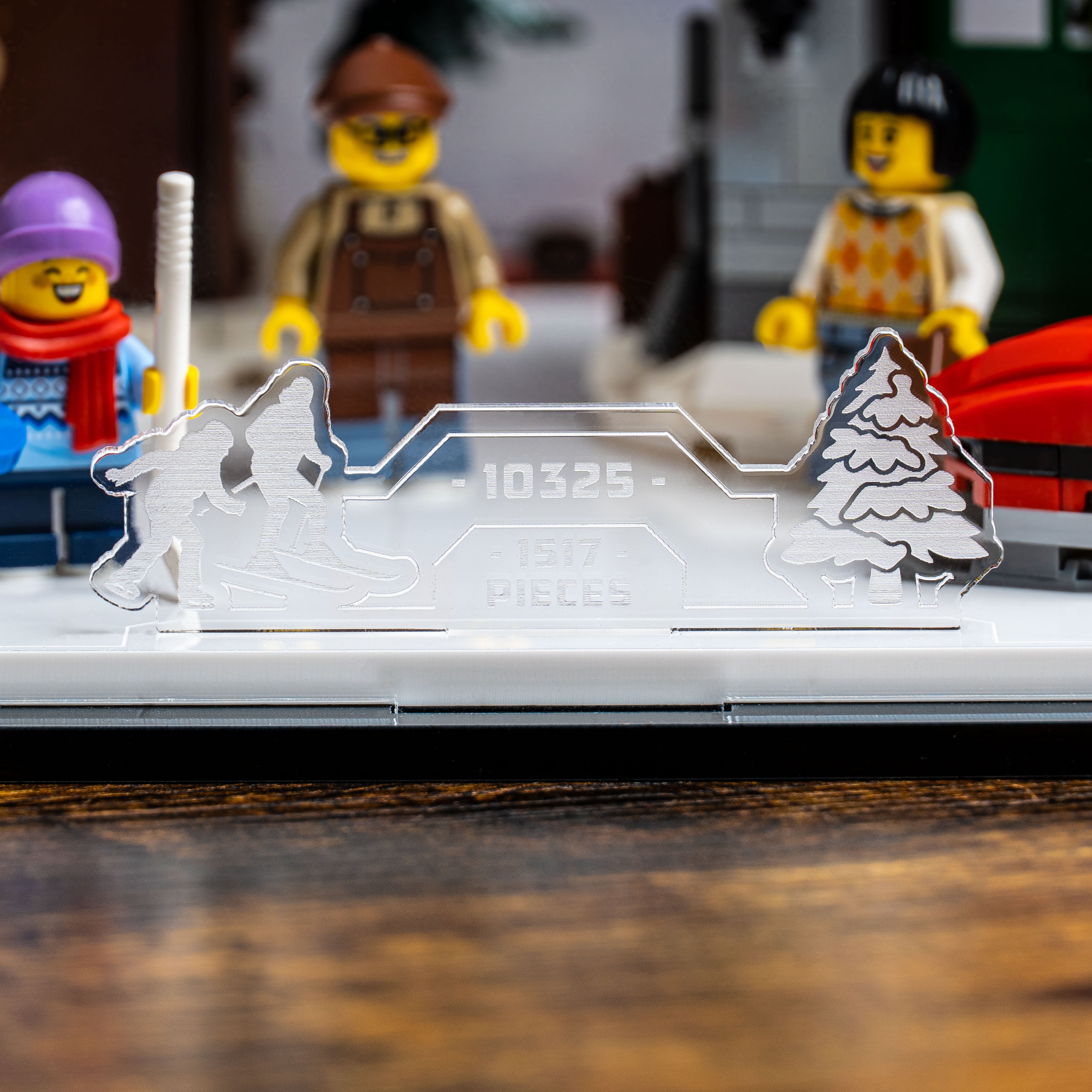 Display Case for LEGO® Alpine Lodge (10325)