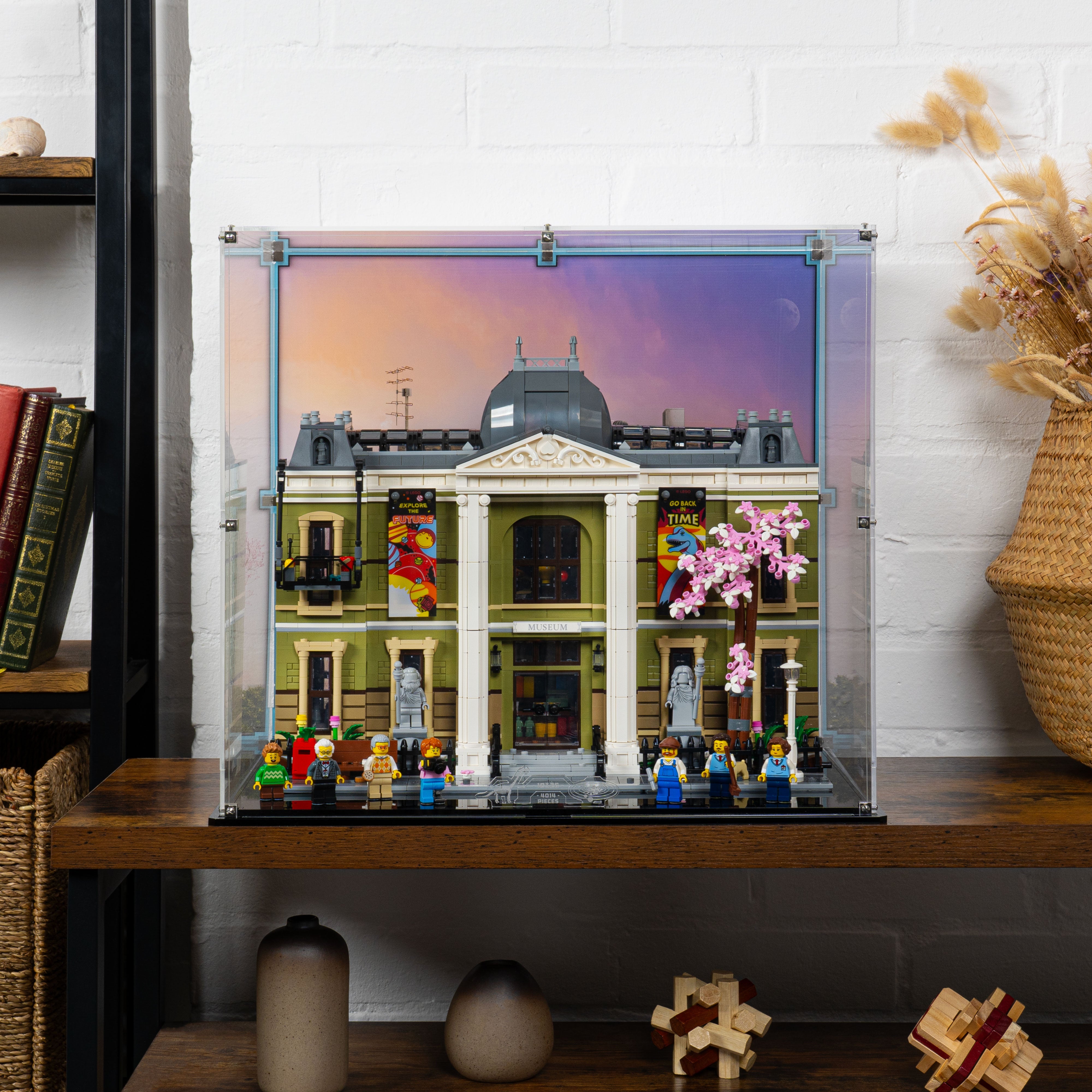 Display Case for LEGO® Icons: Natural History Museum (10326)