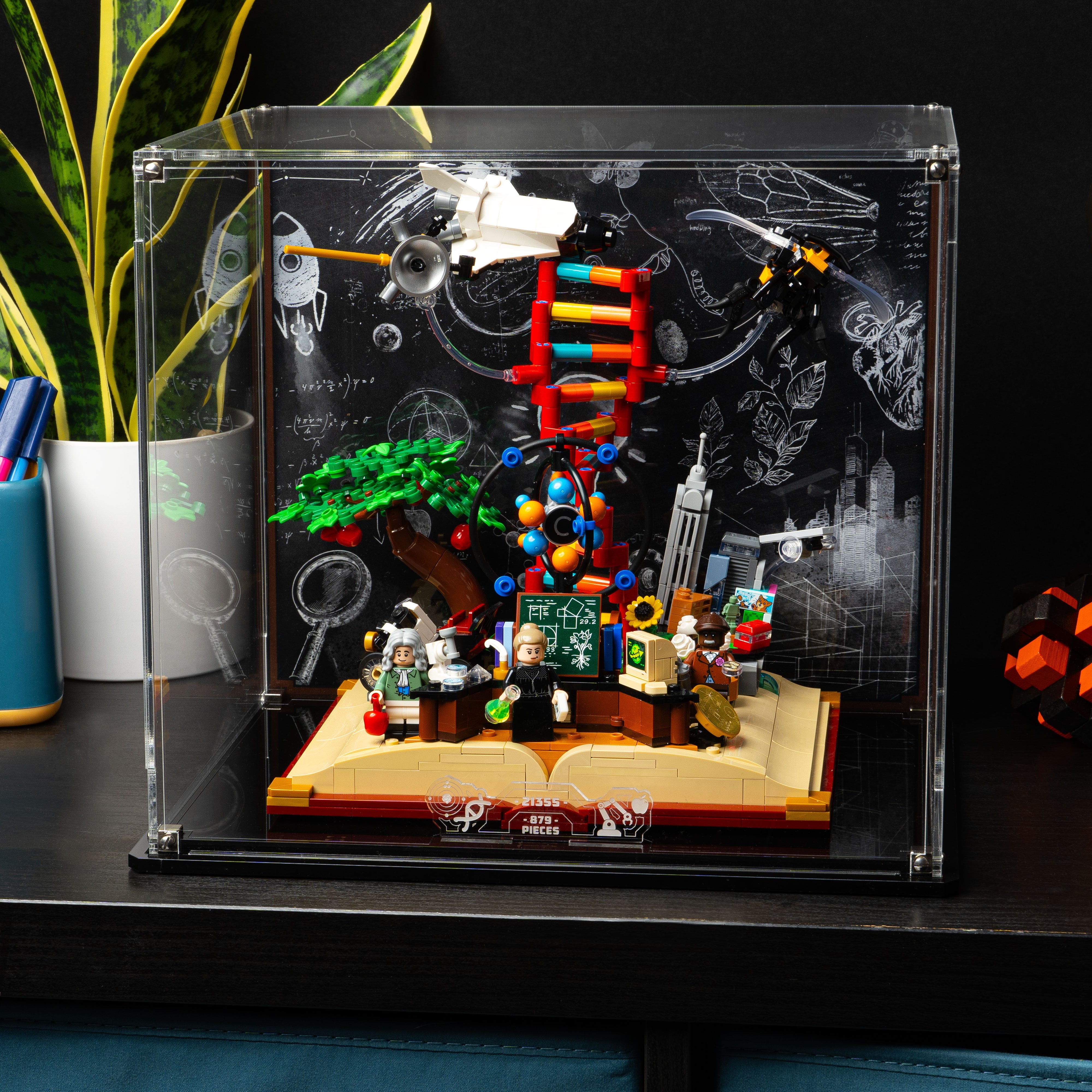 Display Case for LEGO Ideas: The Evolution of STEM (21355)