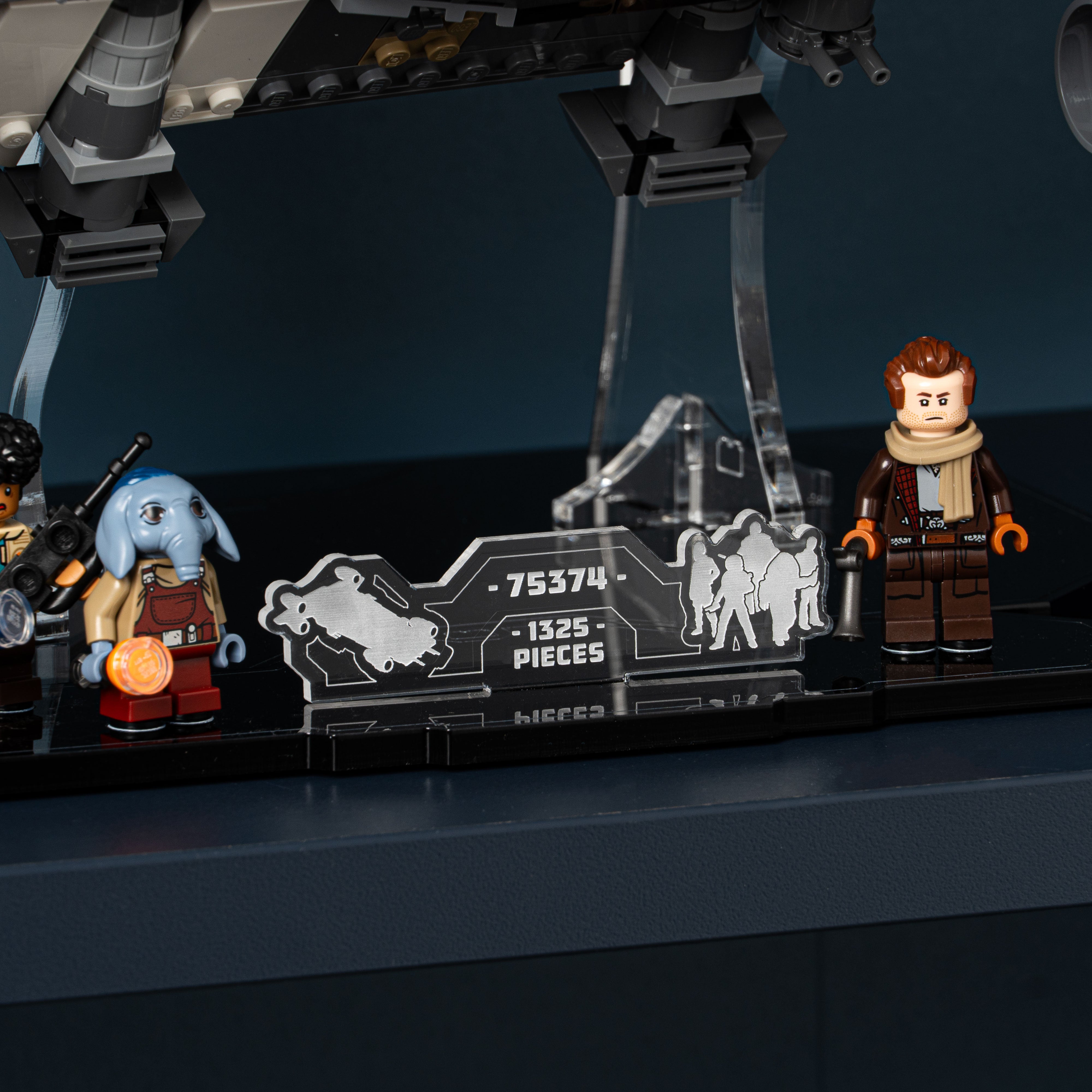 Display Stand for LEGO® Star Wars: The Onyx Cinder (75374)