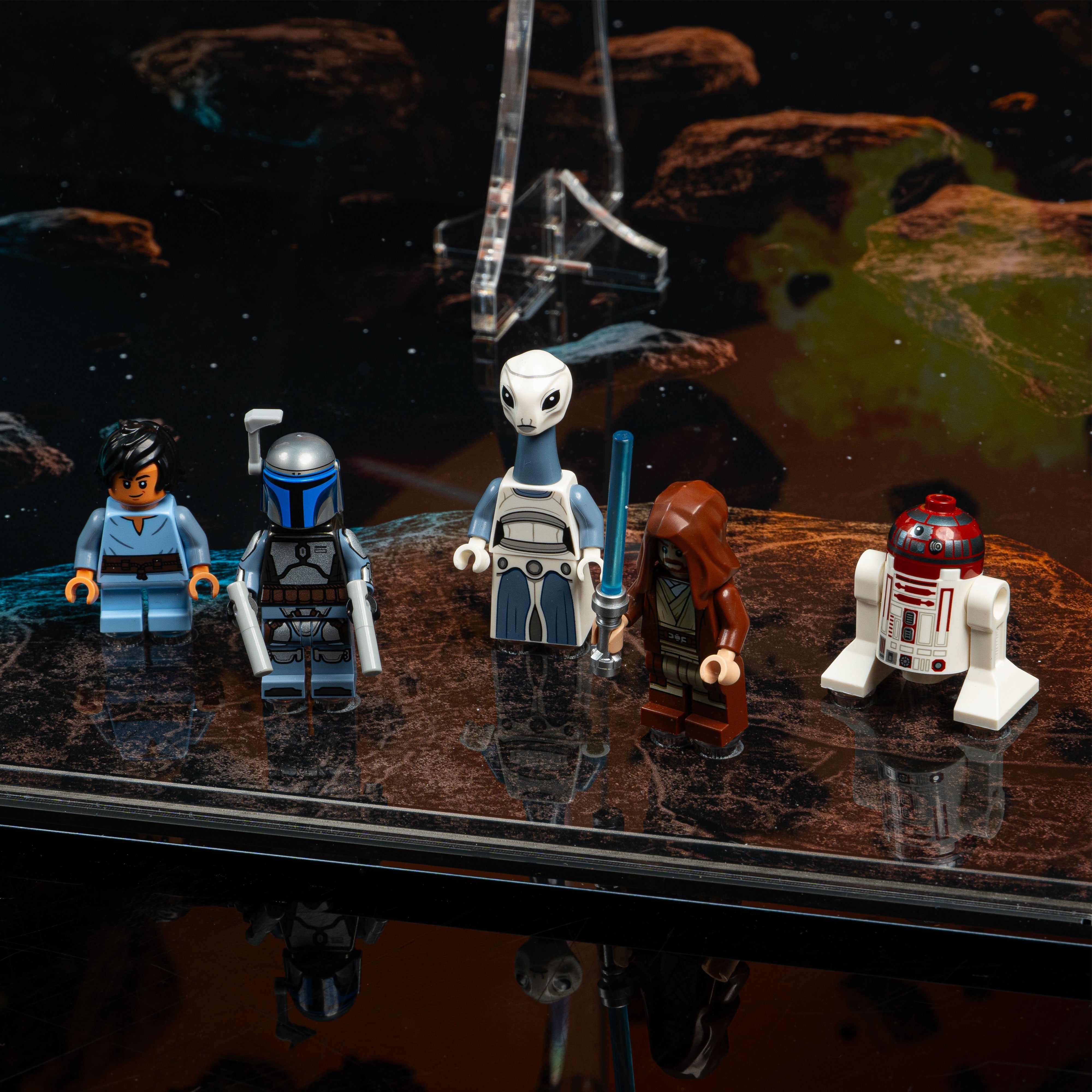 Limited Edition Display Case for LEGO® Star Wars™ Jango Fett's Firespray-Class Starship (75409) & Obi-Wan Kenobi’s Jedi Starfighter™ (75333)