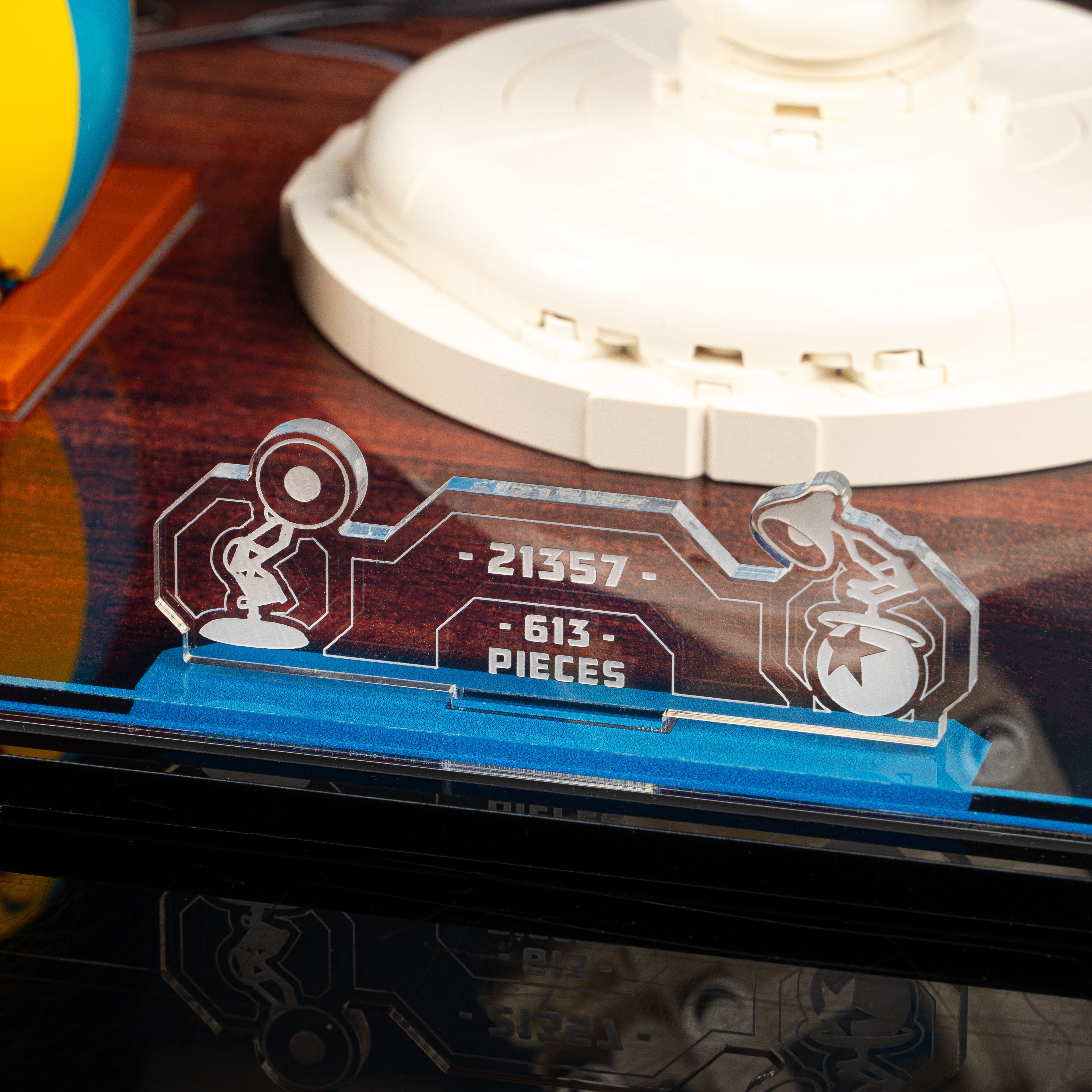 Limited Edition Display Case for LEGO® Ideas: Disney Pixar Luxo Jr. (21357)
