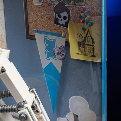 Limited Edition Display Case for LEGO® Ideas: Disney Pixar Luxo Jr. (21357)