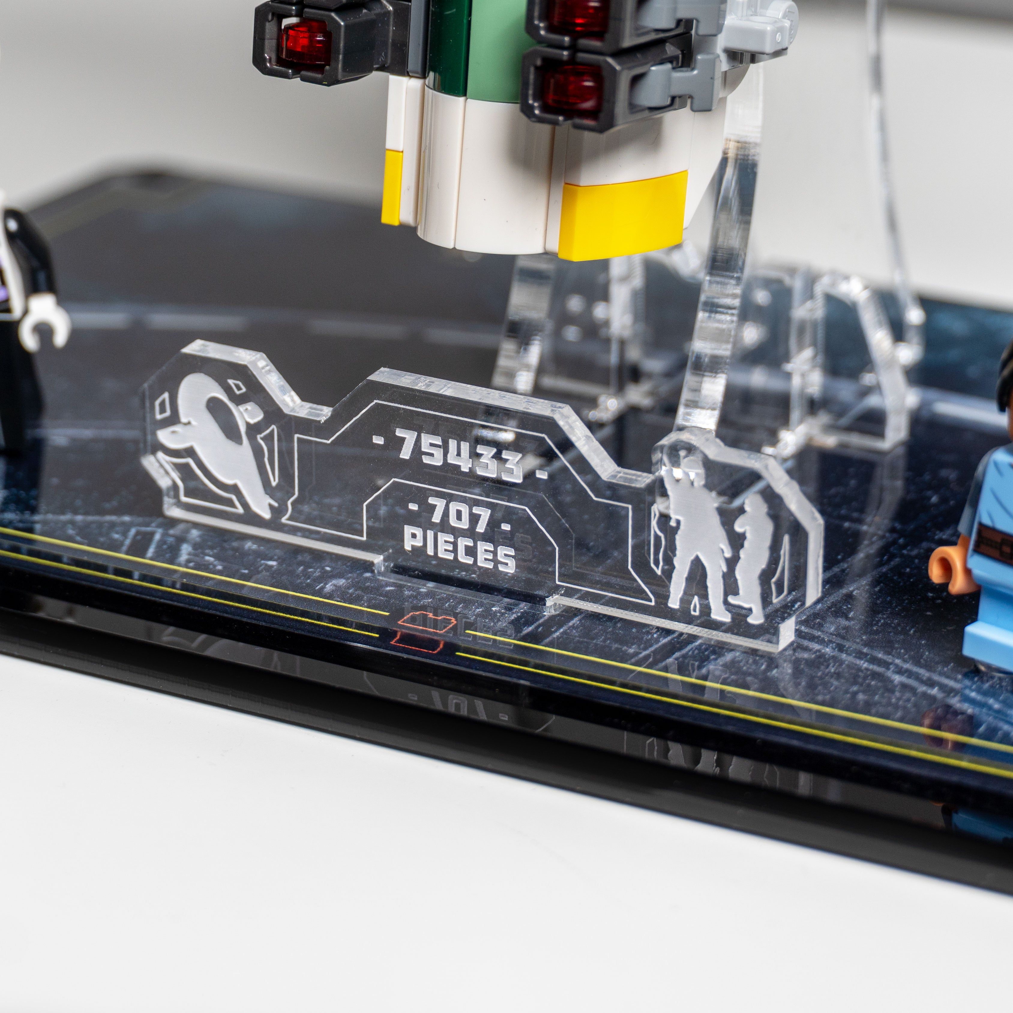 Display Case for LEGO® Star Wars: Jango Fett's Starship (75433)