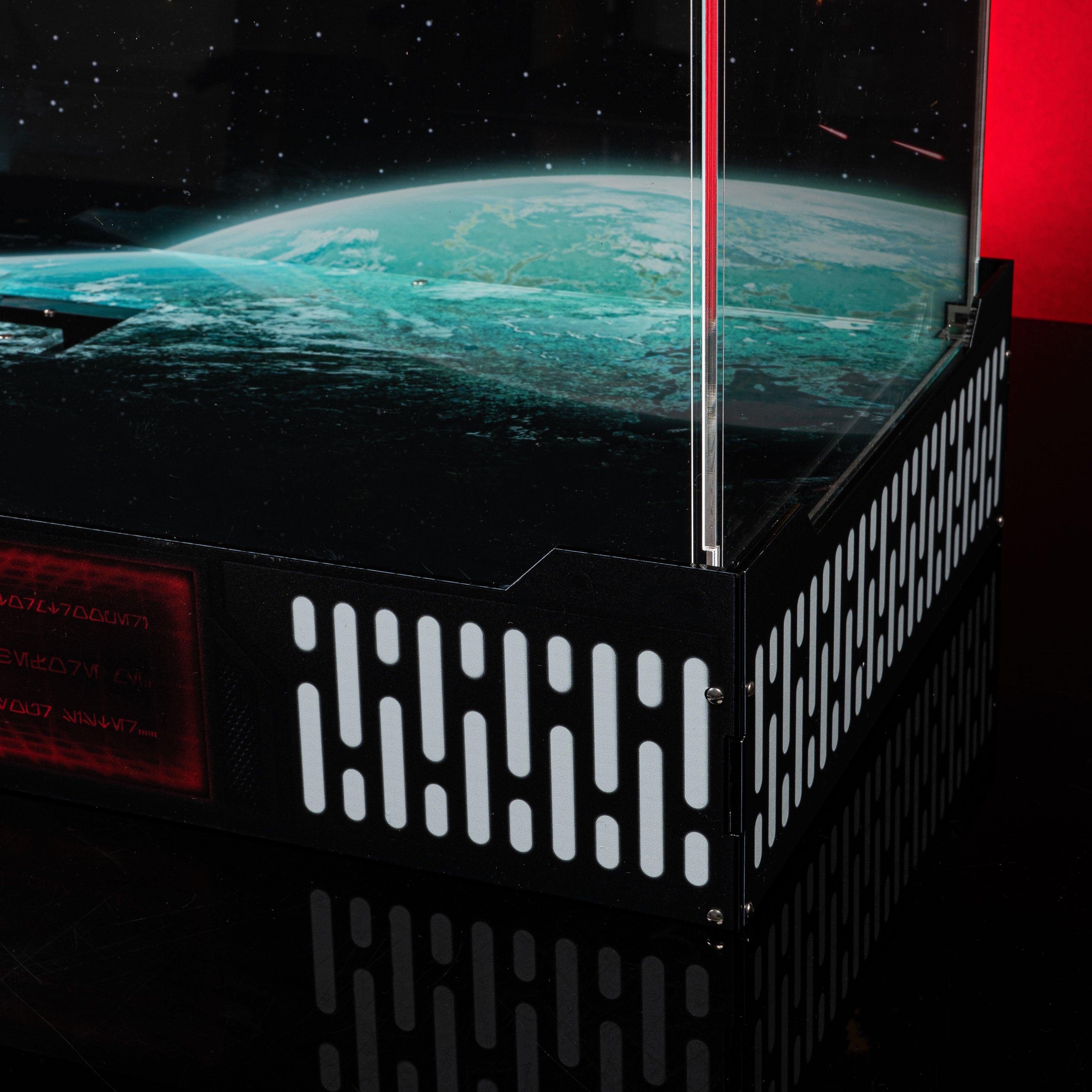 Limited Edition Display Case for LEGO® Star Wars™ Death Star™ (75419)