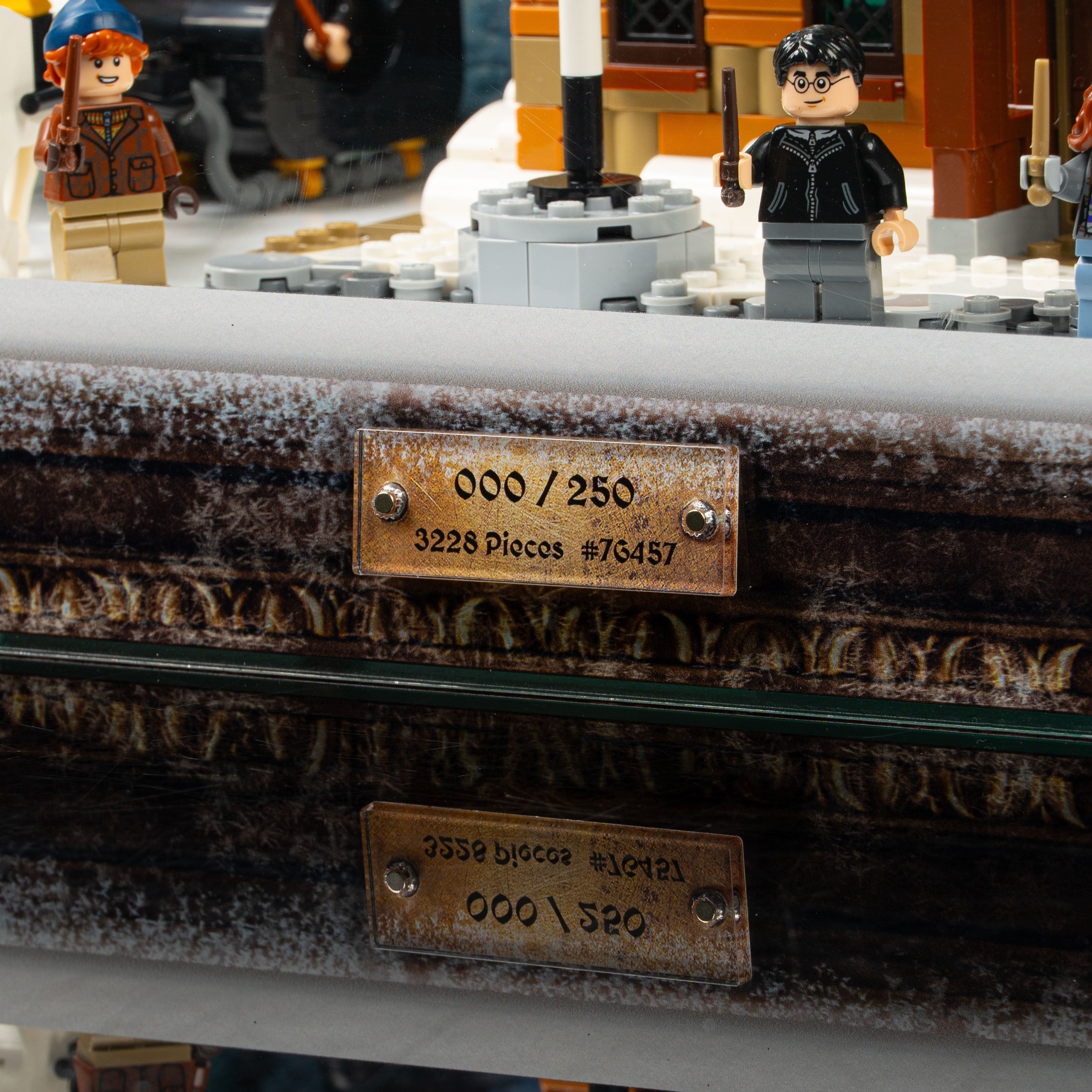 Limited Edition Display Case for LEGO® Harry Potter: Hogsmeade™ Village – Collectors' Edition (76457)
