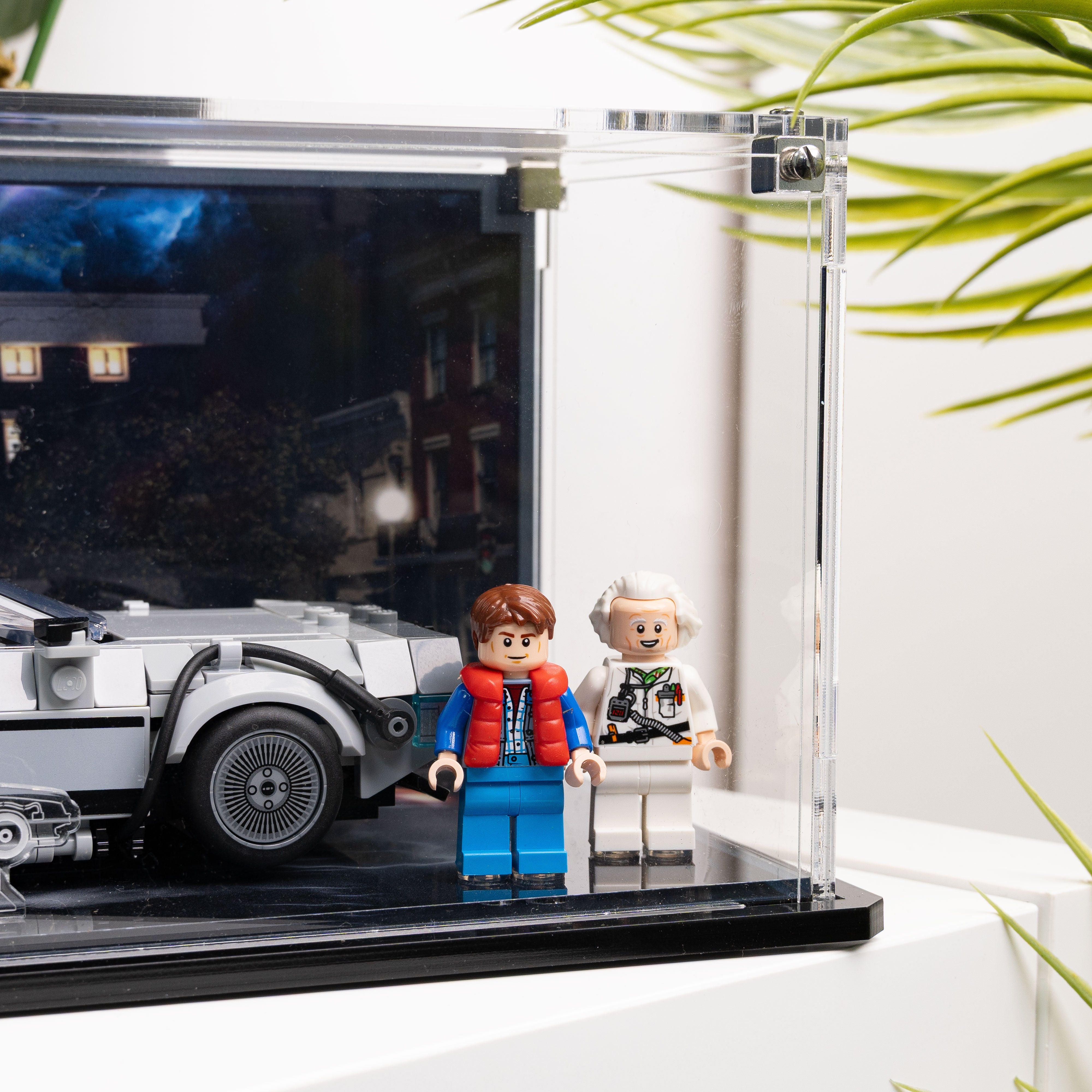 Display Case for LEGO® Speed Champions: Time Machine from Back to the Future (77256)
