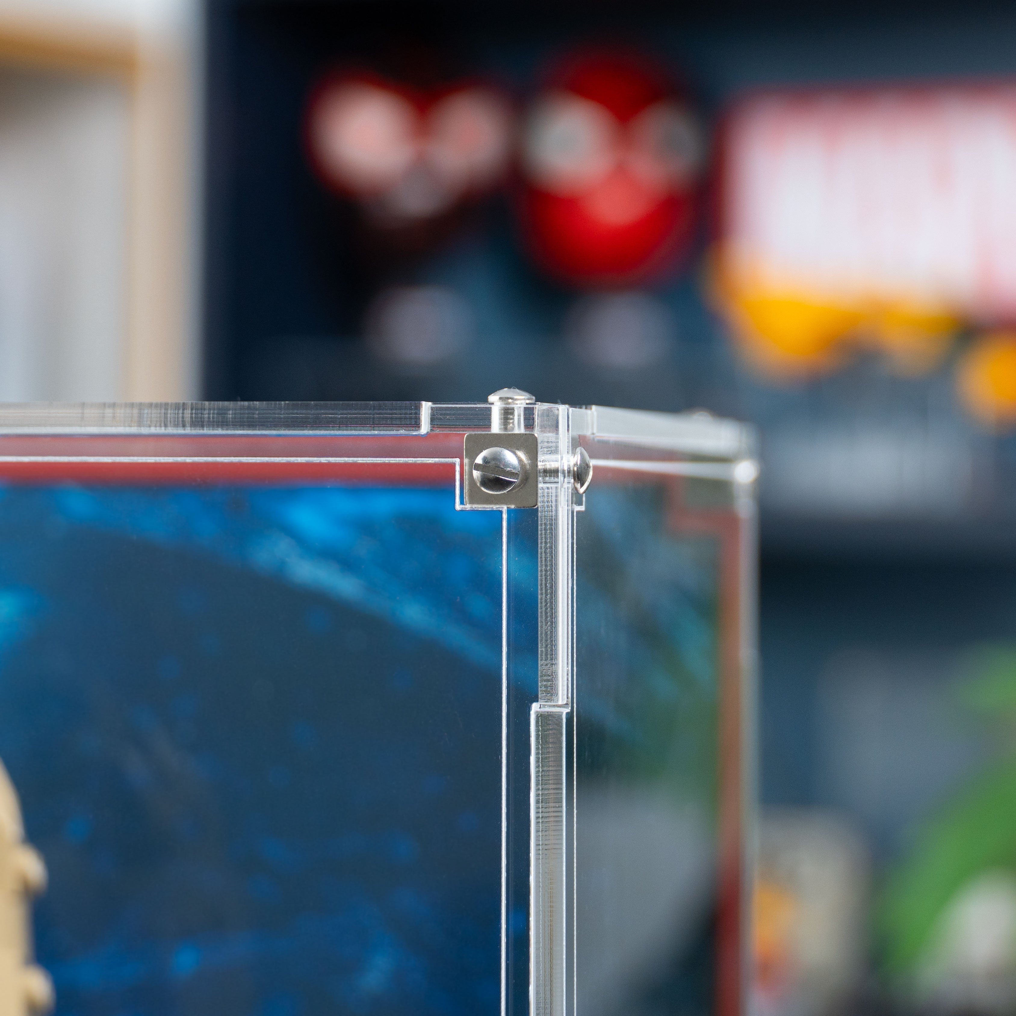 Display Case for LEGO® Marvel: Ravager Jumpsuit Groot (76341)