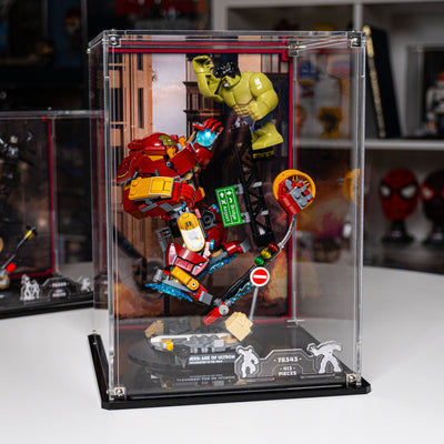 Display Case for LEGO® Marvel: Epic Battle: Hulkbuster vs. The Hulk (76343)