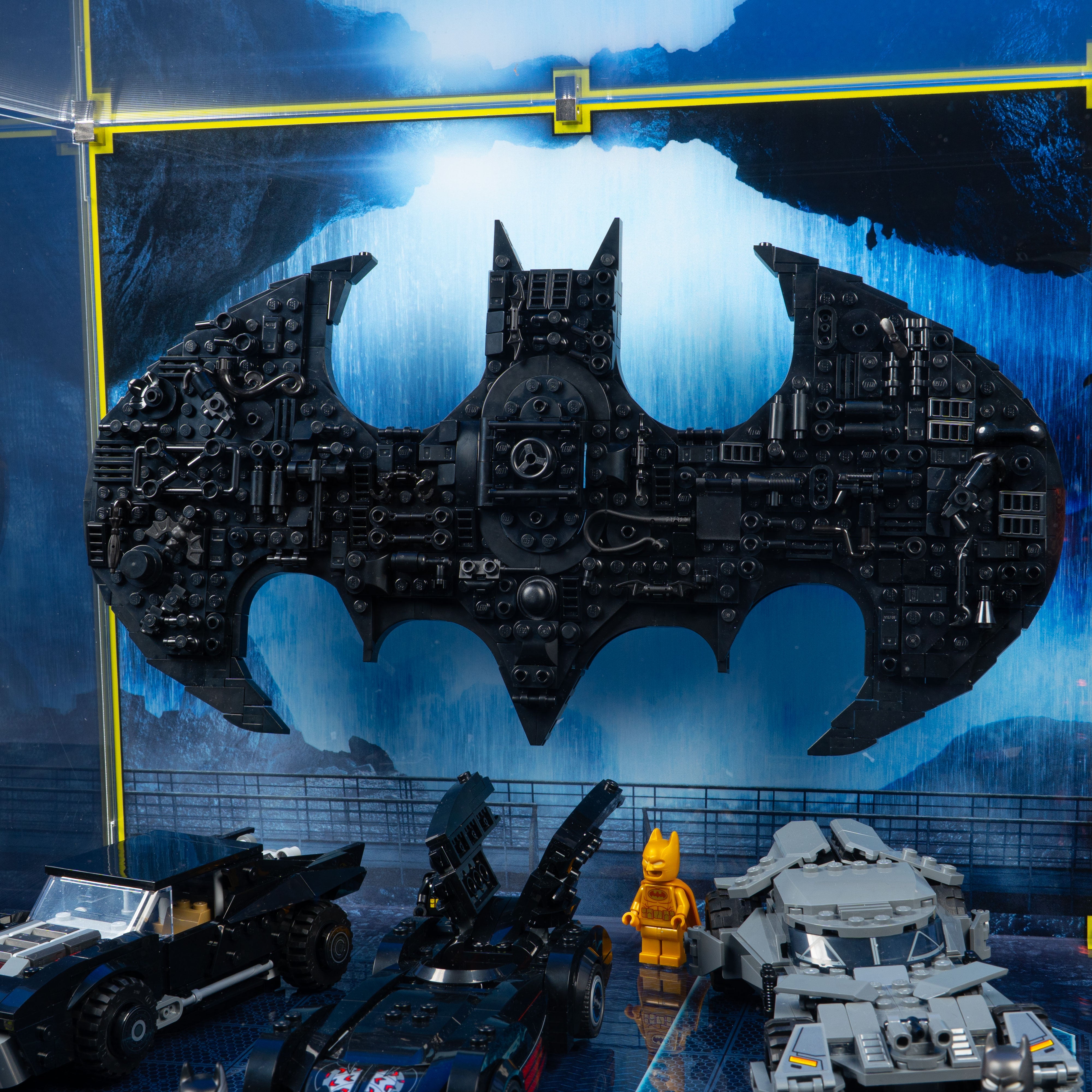Limited Edition Display Case for LEGO® Batman™ Logo & Cars (76330) (76332) (76333) (76331)